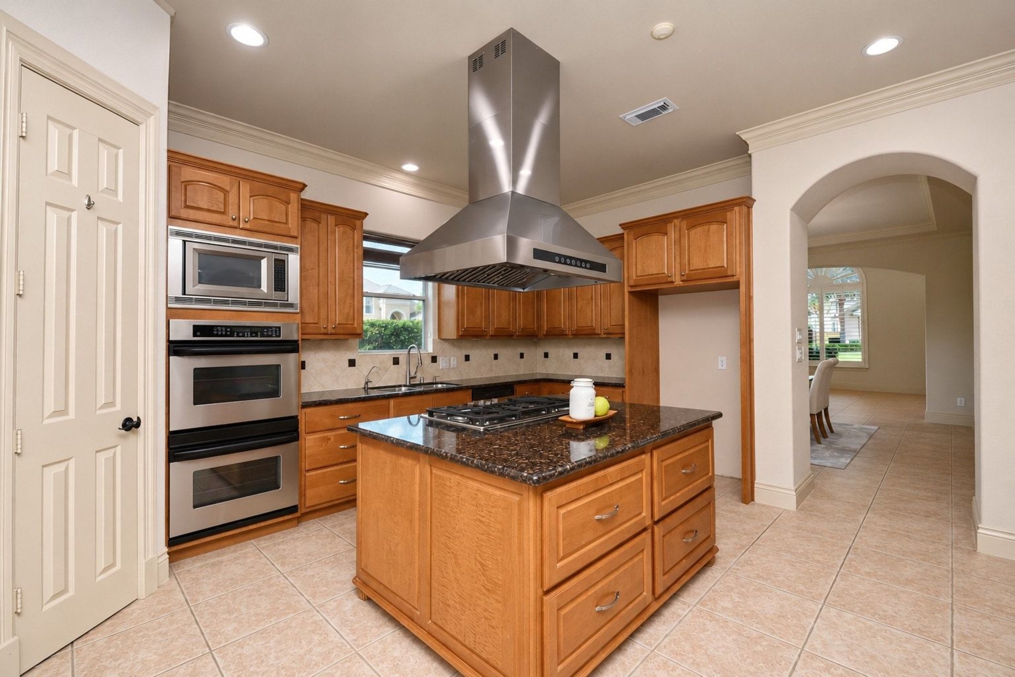 5215 Eagle Pointe Court Property Photo 14