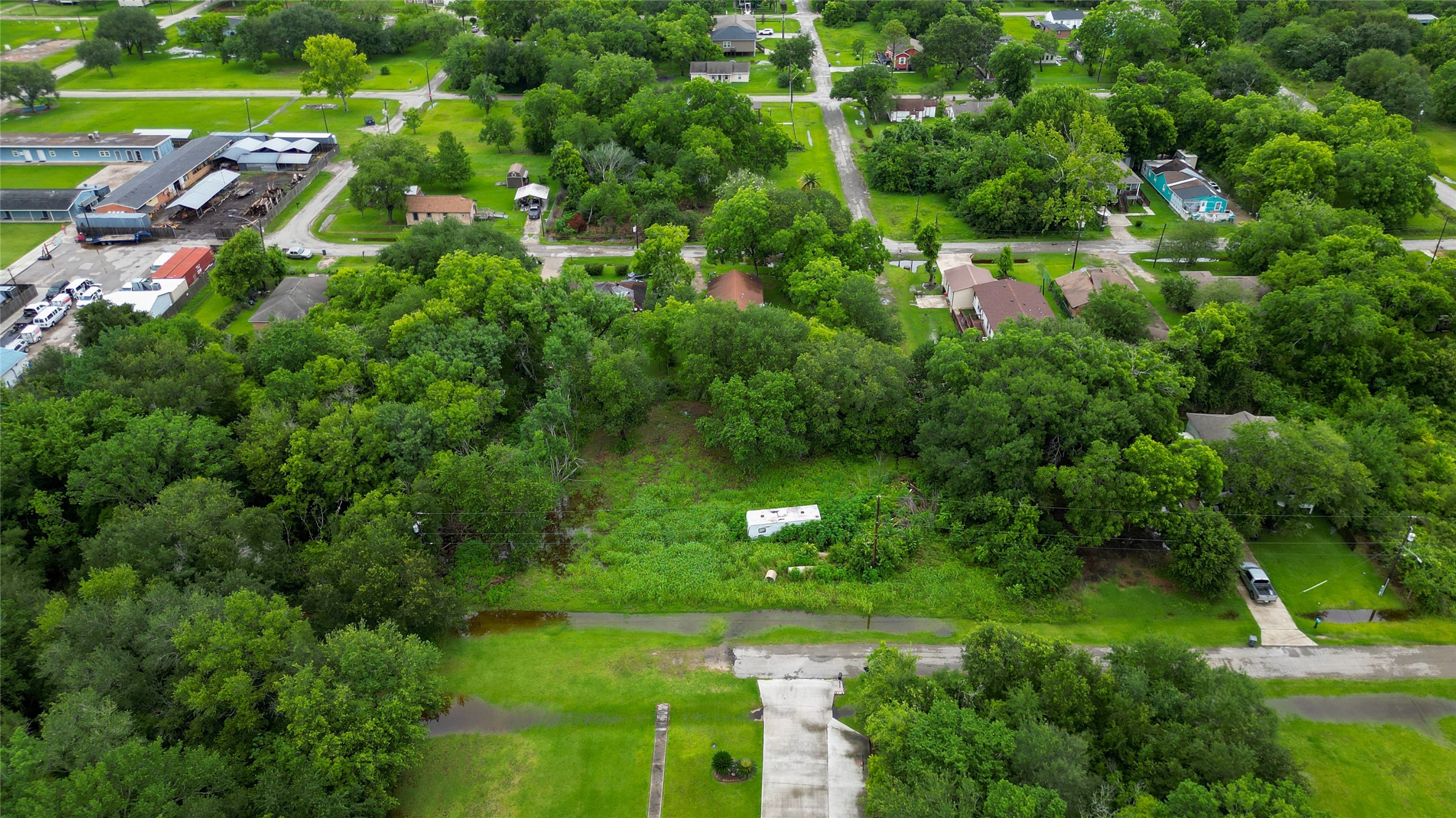 6702 Lewis Rd Property Photo 2