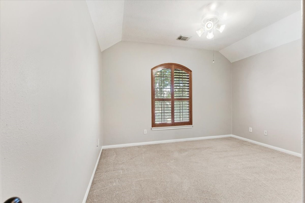3612 Shasta Court Property Photo 27