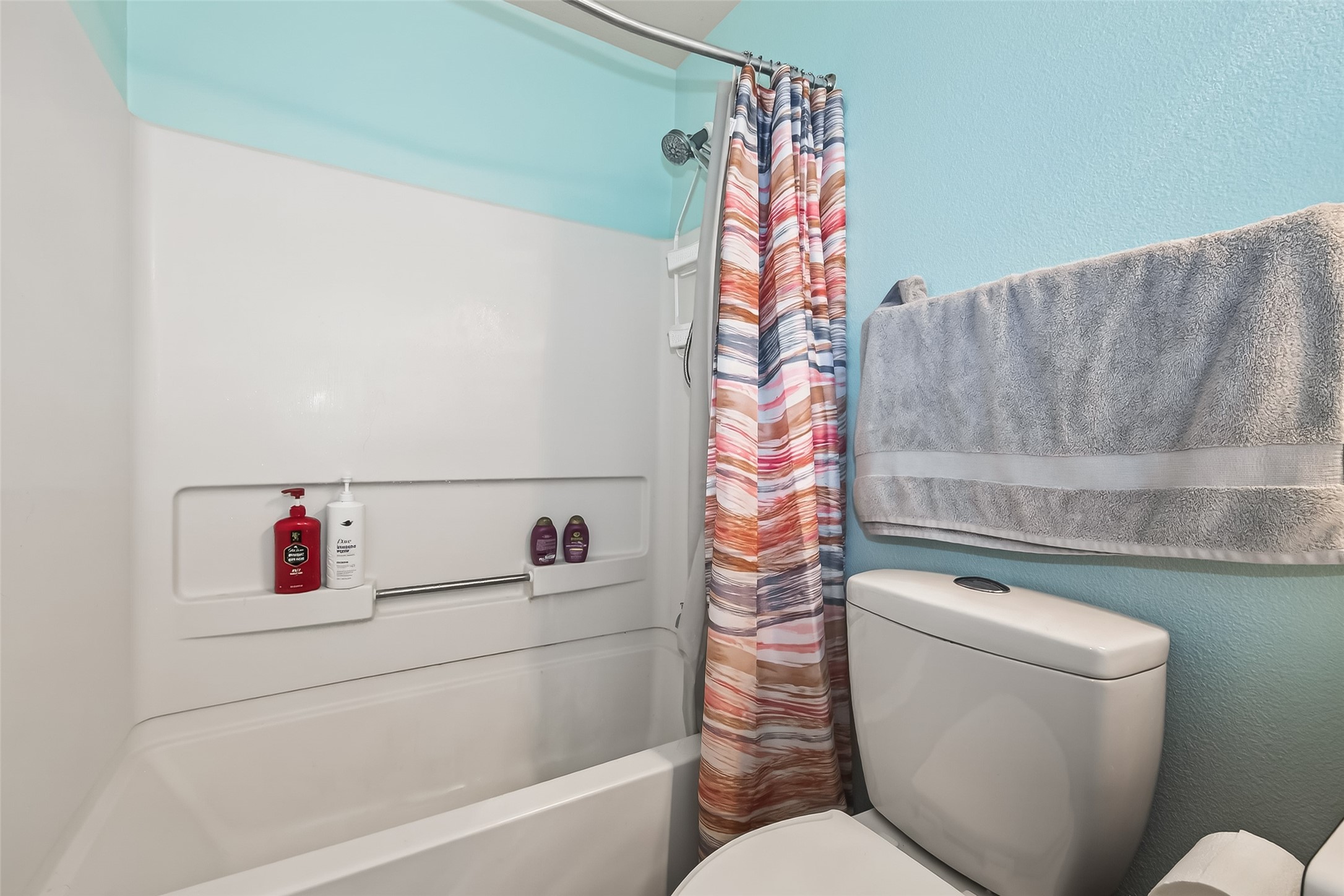 6207 Lone Prairie Way Property Photo 33