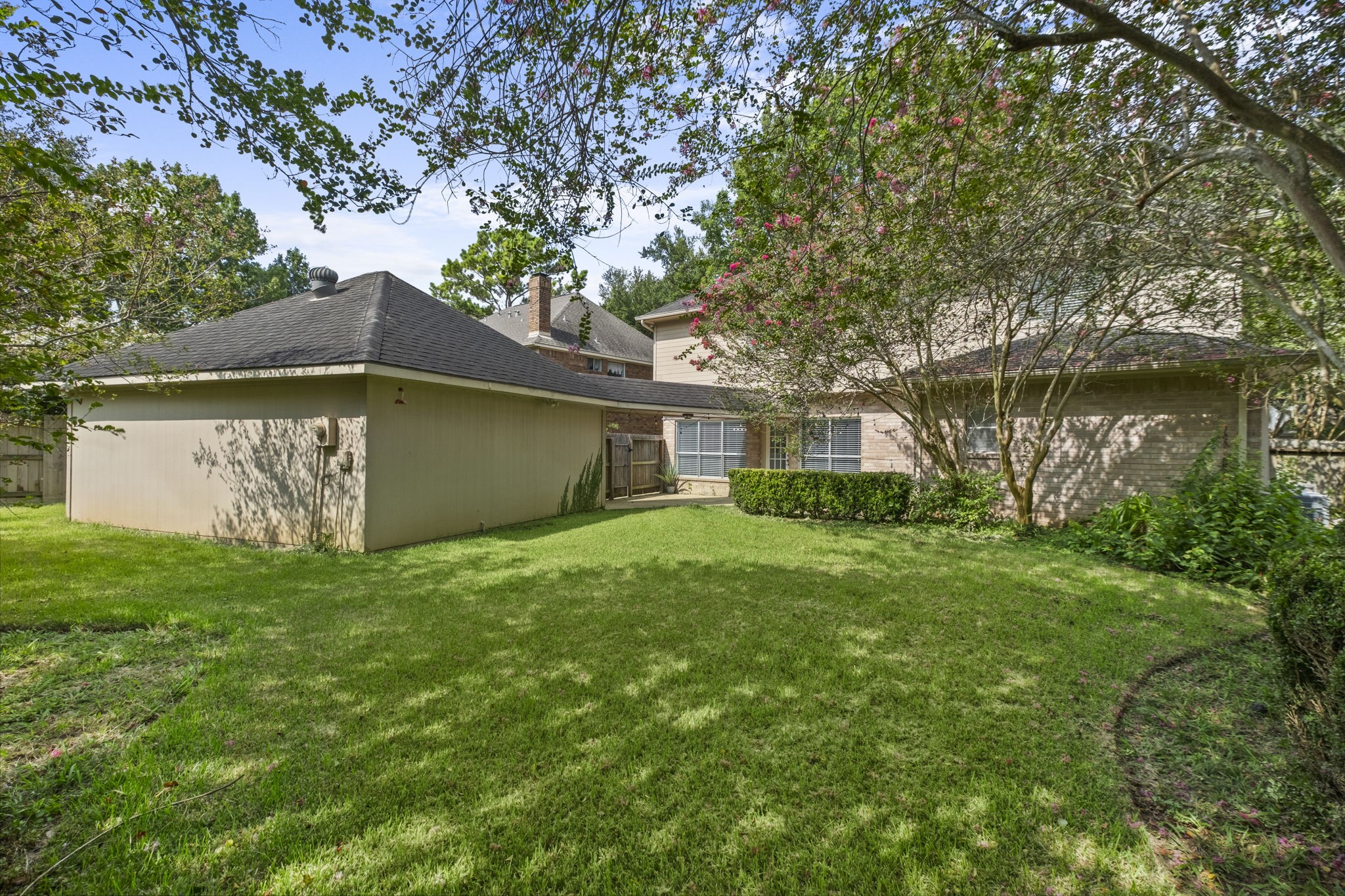 1431 N Medio River Circle Property Photo 3
