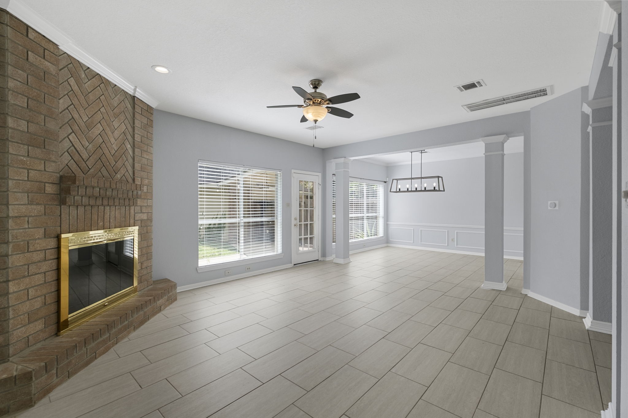 1431 N Medio River Circle Property Photo 6