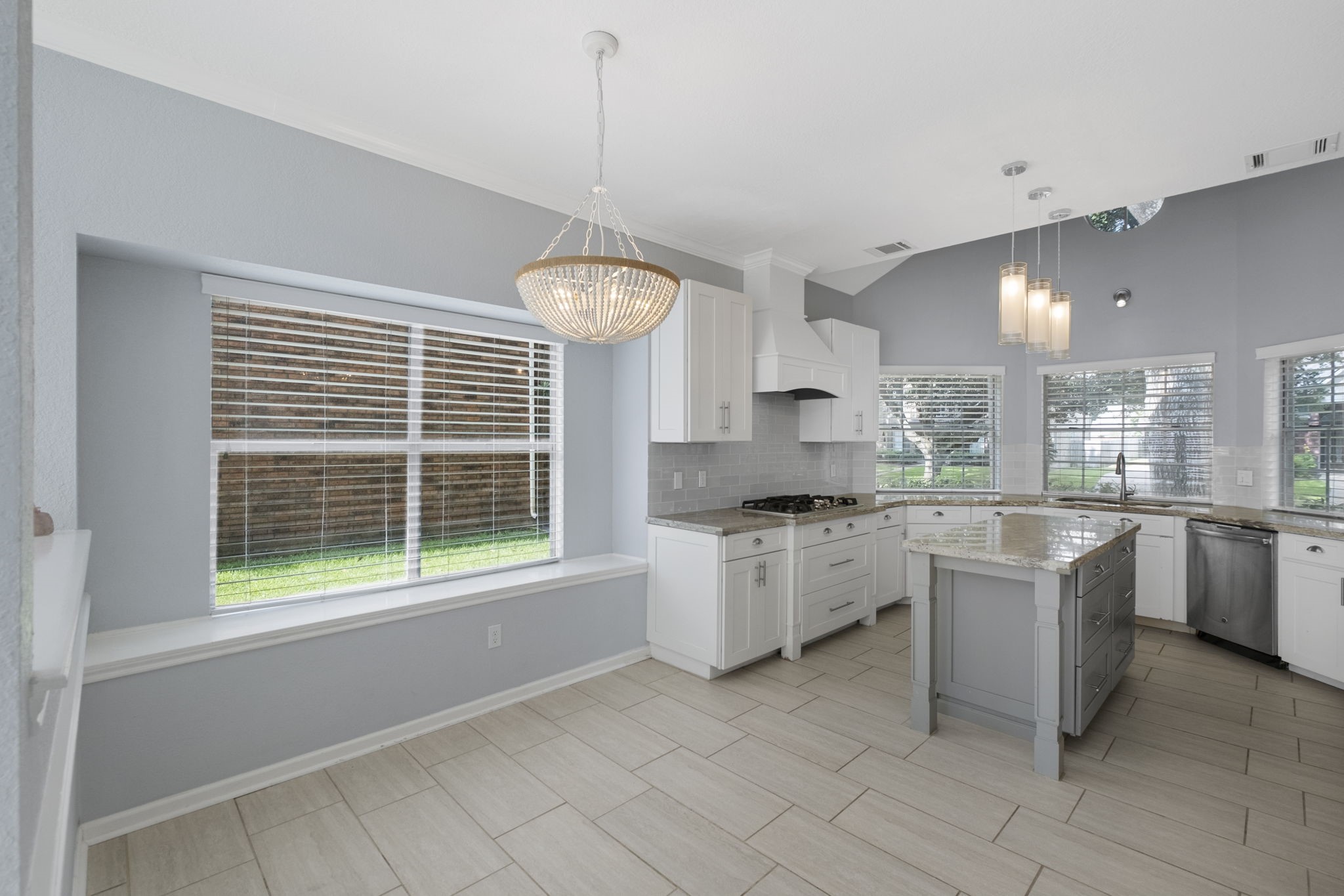 1431 N Medio River Circle Property Photo 10