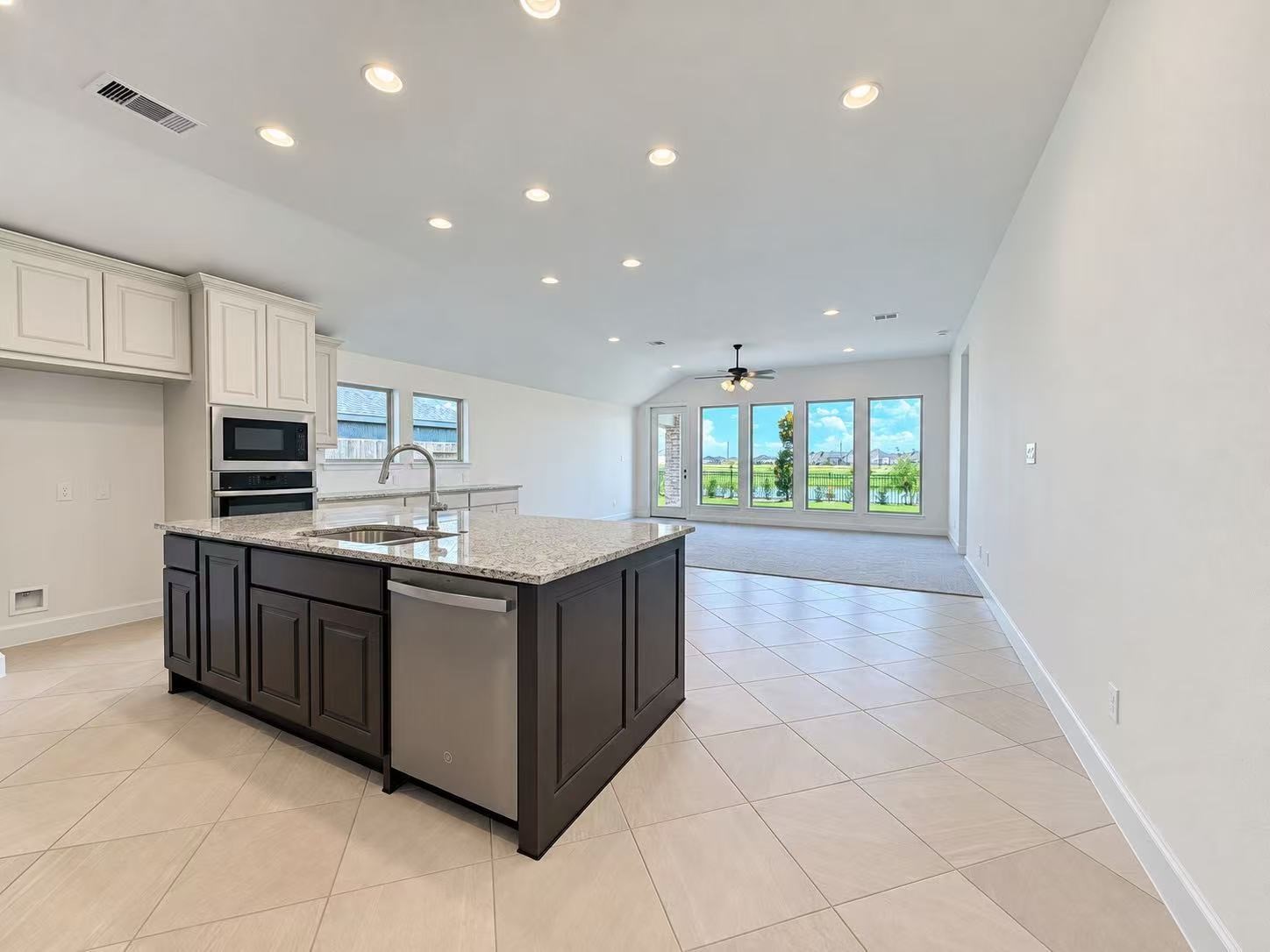 31523 Meadow Place Lane Property Photo 6