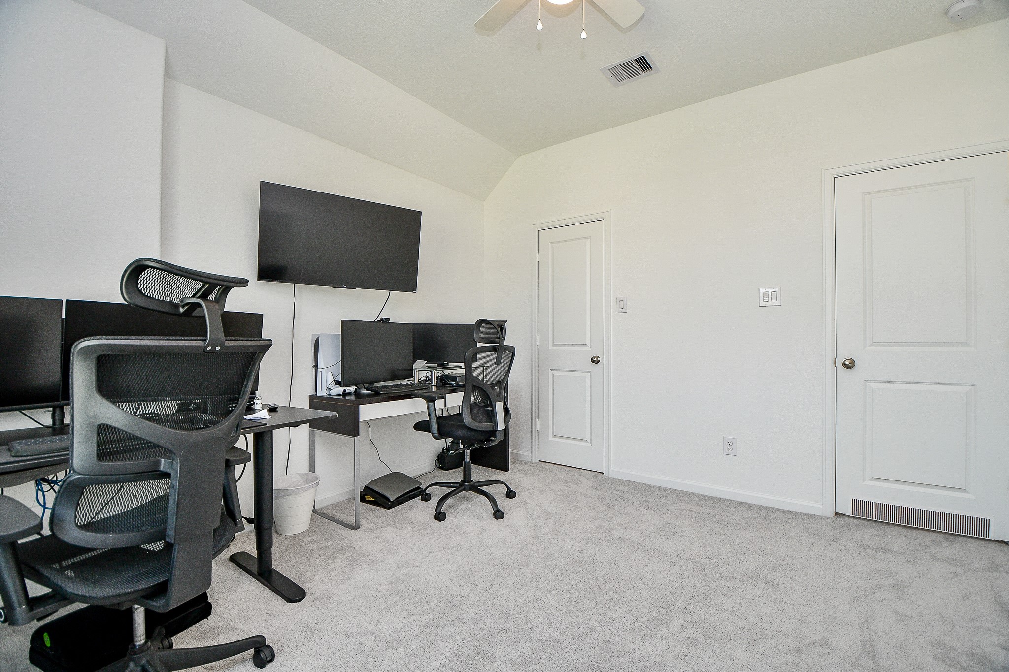 4234 Redford Valley Road Property Photo 15