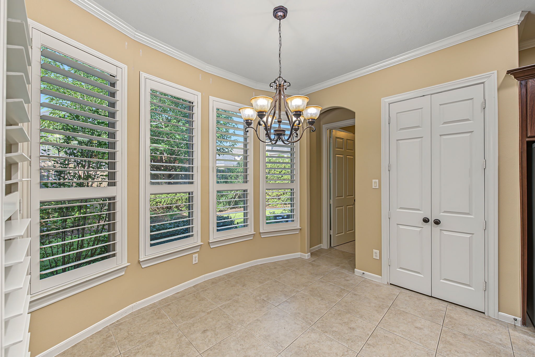12619 Mossy Ledge Drive Property Photo 12