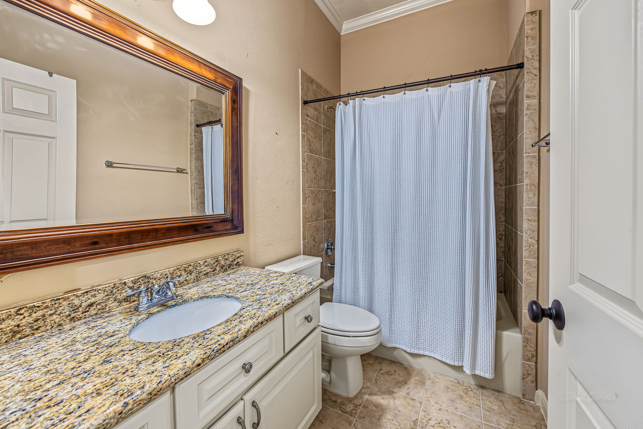 12619 Mossy Ledge Drive Property Photo 21
