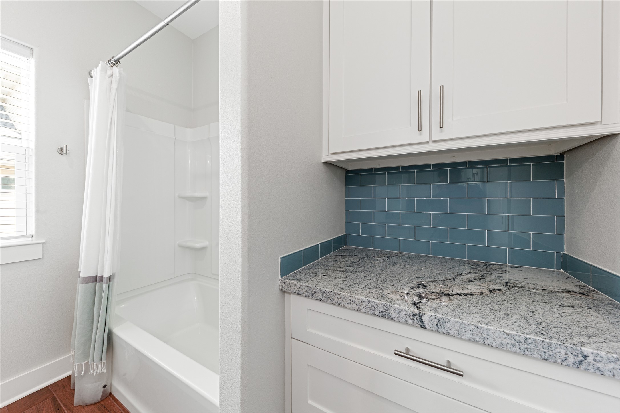 9614 Teichman Road Property Photo 23