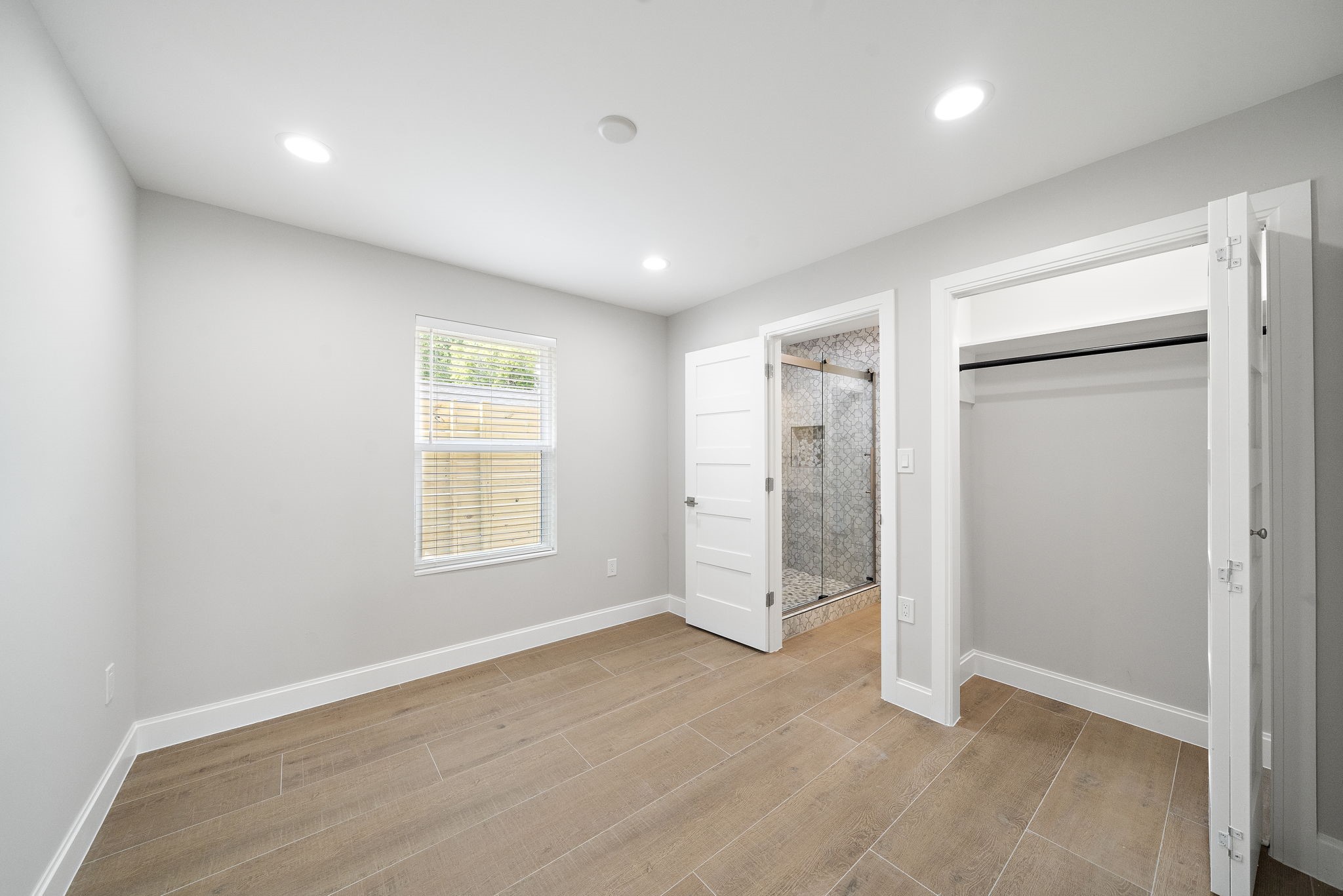 1823 Studewood Street A Property Photo 10