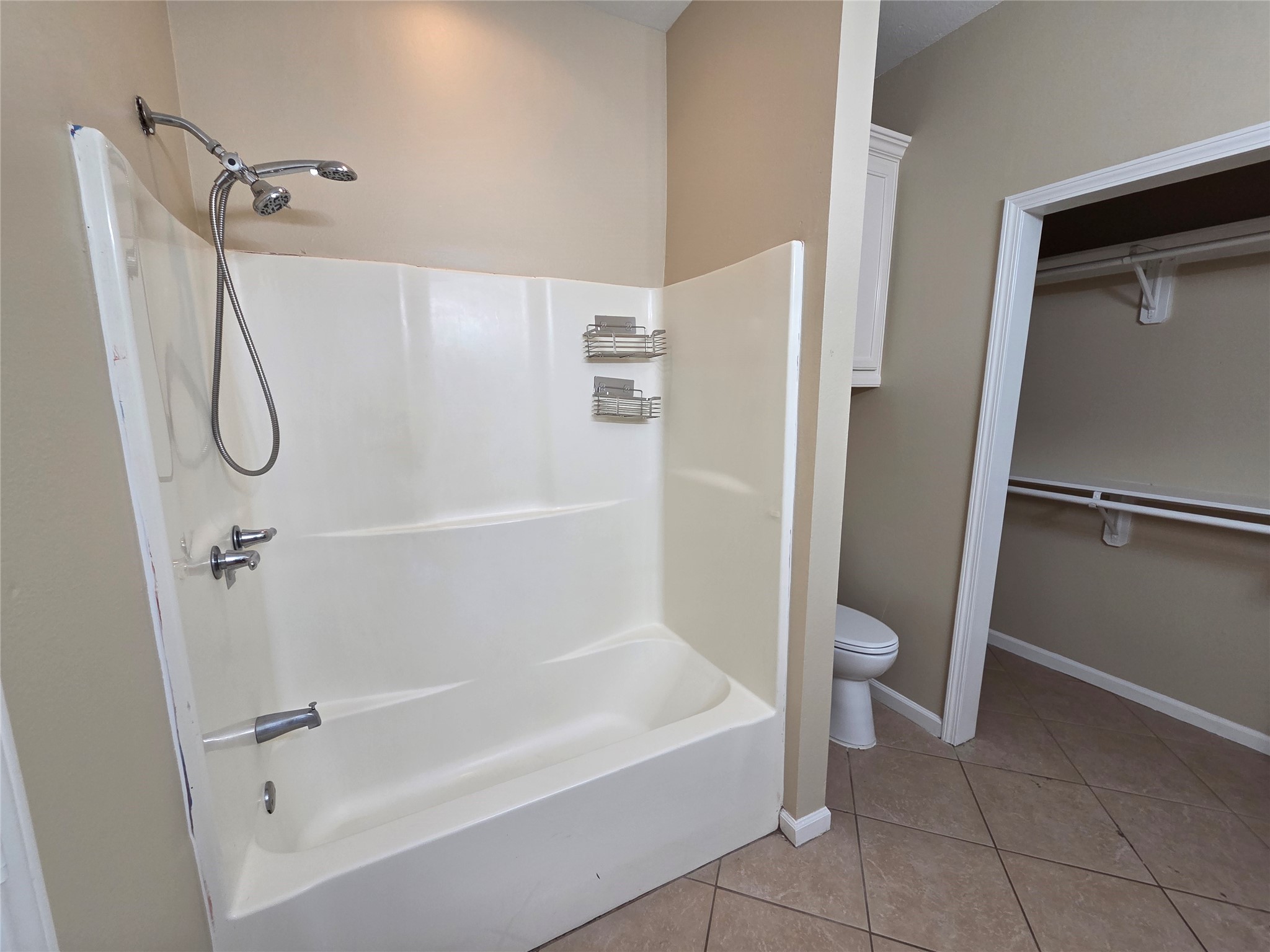928 Runneburg Road Property Photo 17