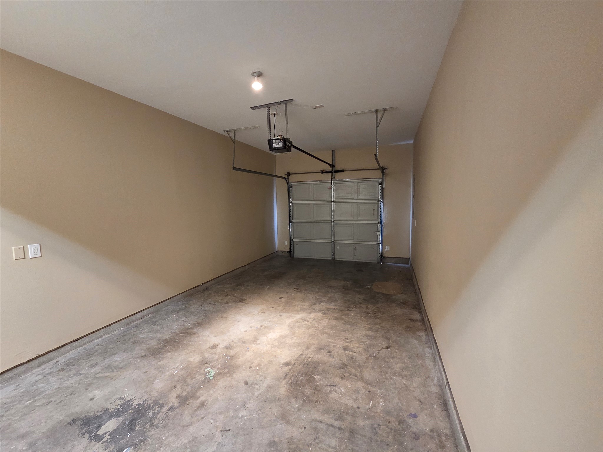 928 Runneburg Road Property Photo 25