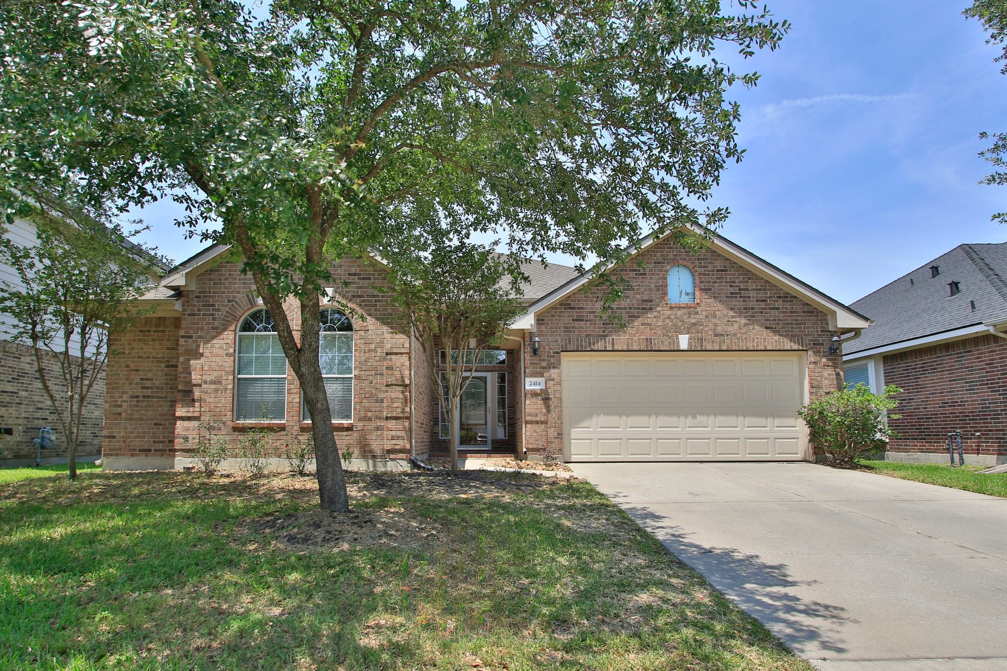 2414 Hannover Valley Court Property Photo 5