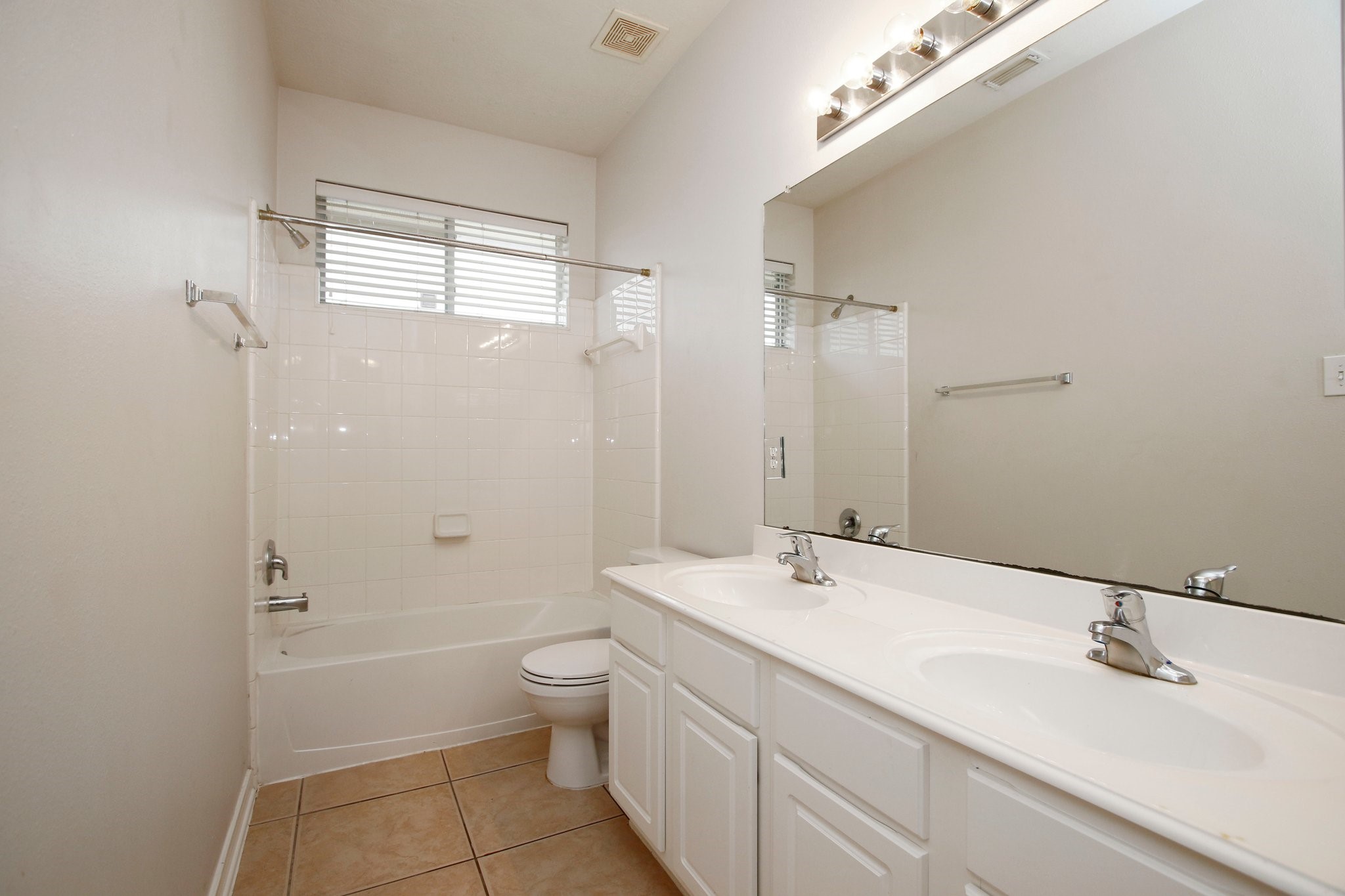 2414 Hannover Valley Court Property Photo 40