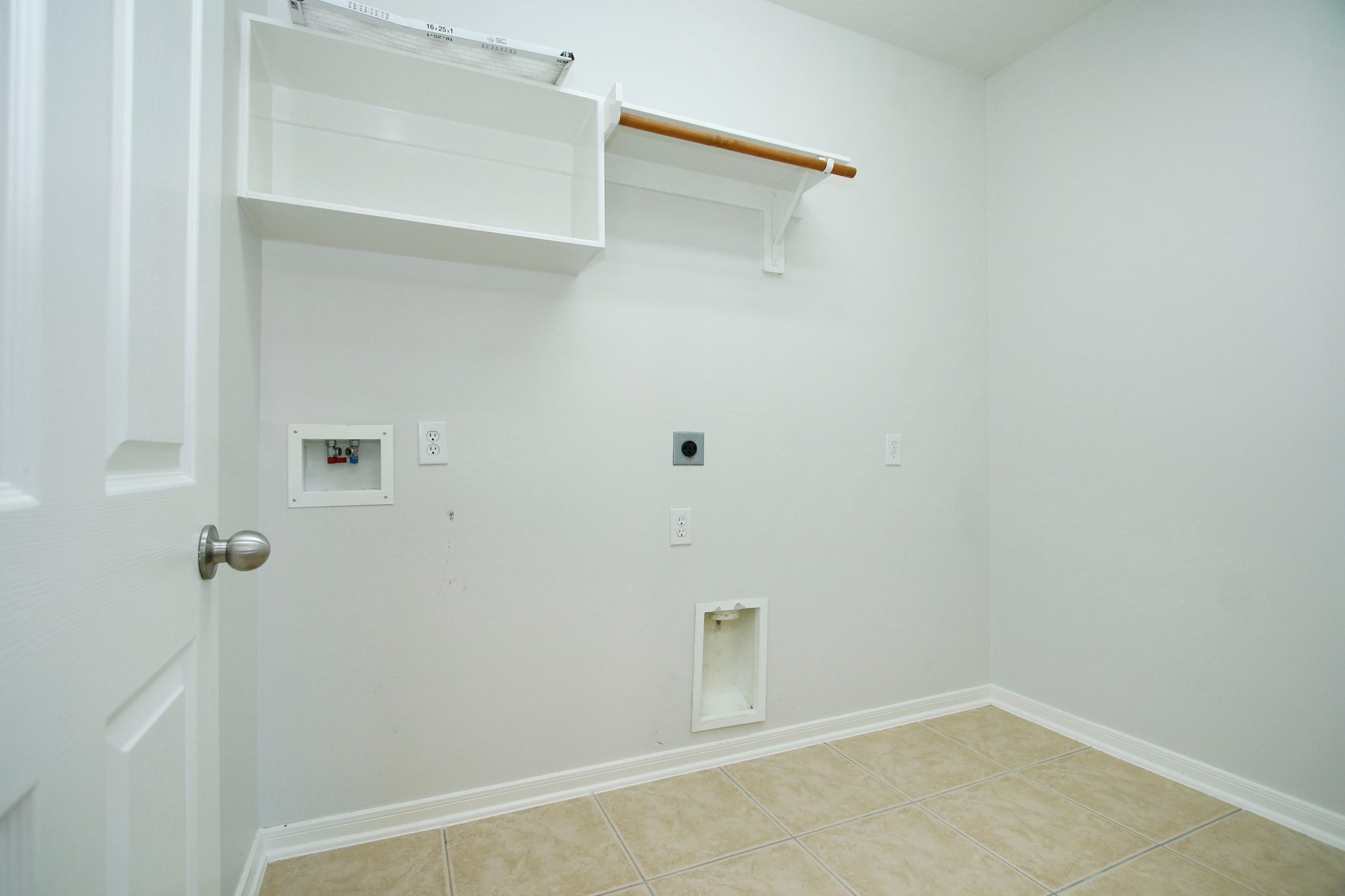 2414 Hannover Valley Court Property Photo 41