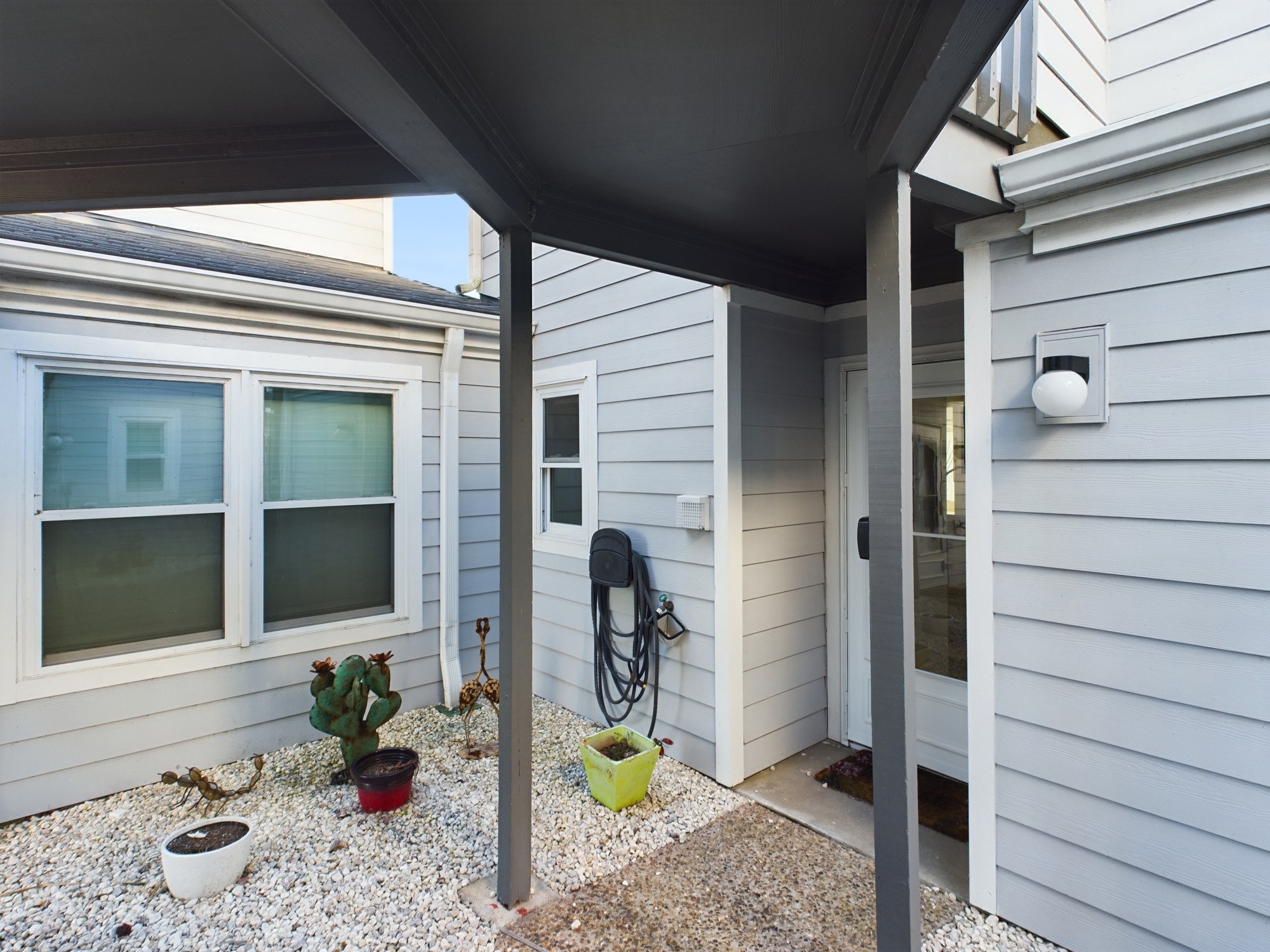 1001 Cape Velero Drive D Property Photo 1
