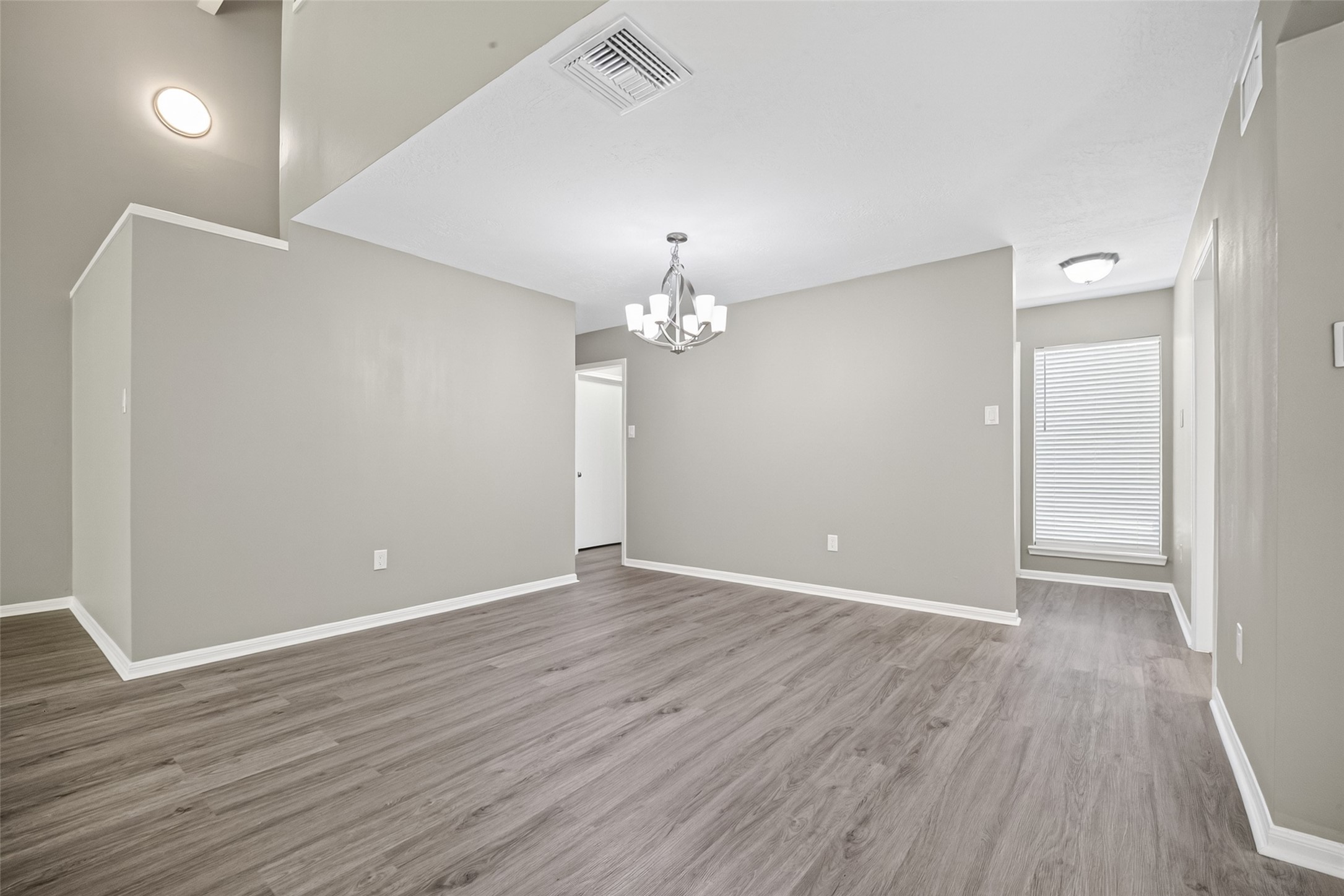 1746 Cloister Drive 6 Property Photo 11