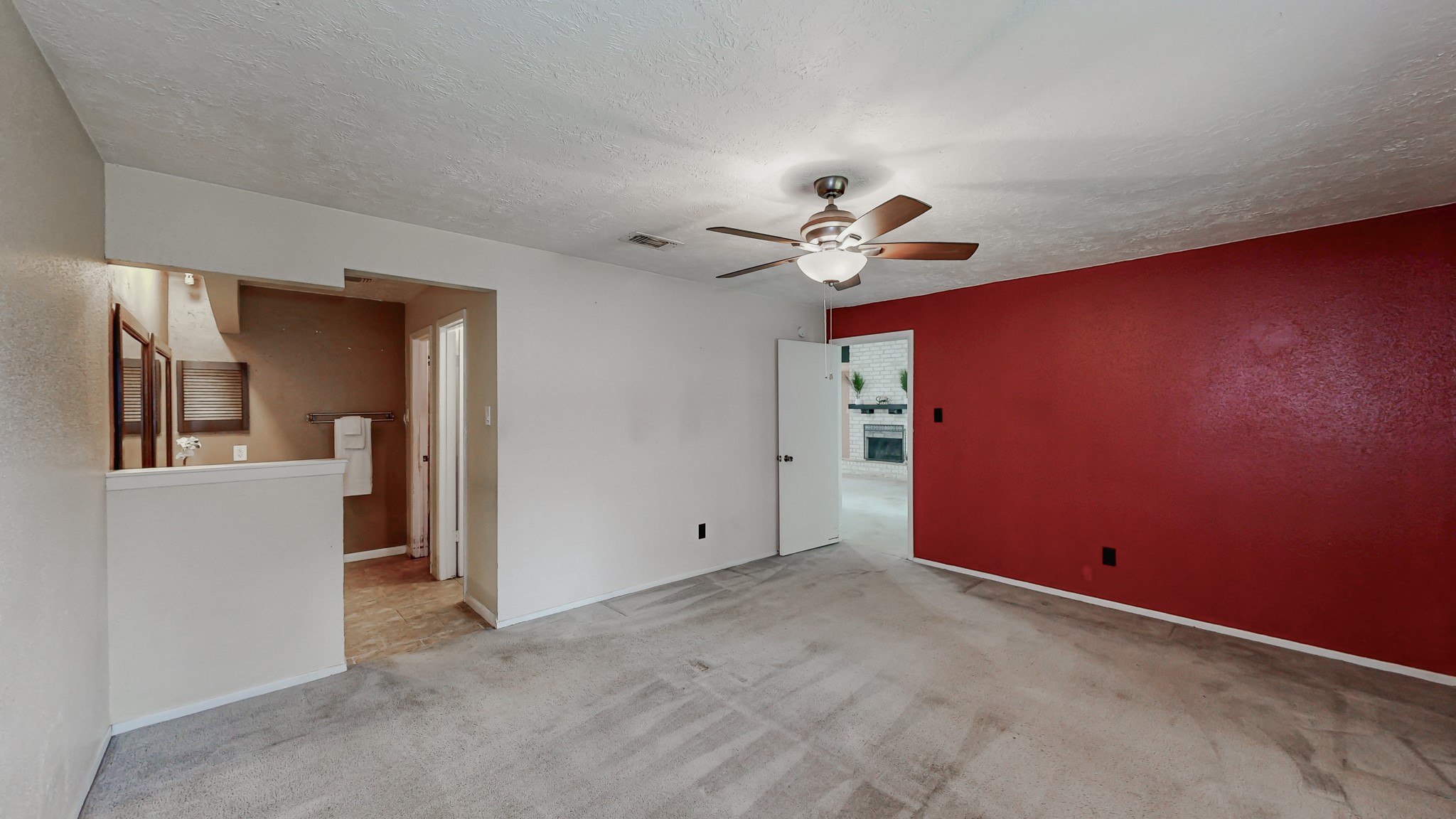 13918 Grosvenor Street Property Photo 11