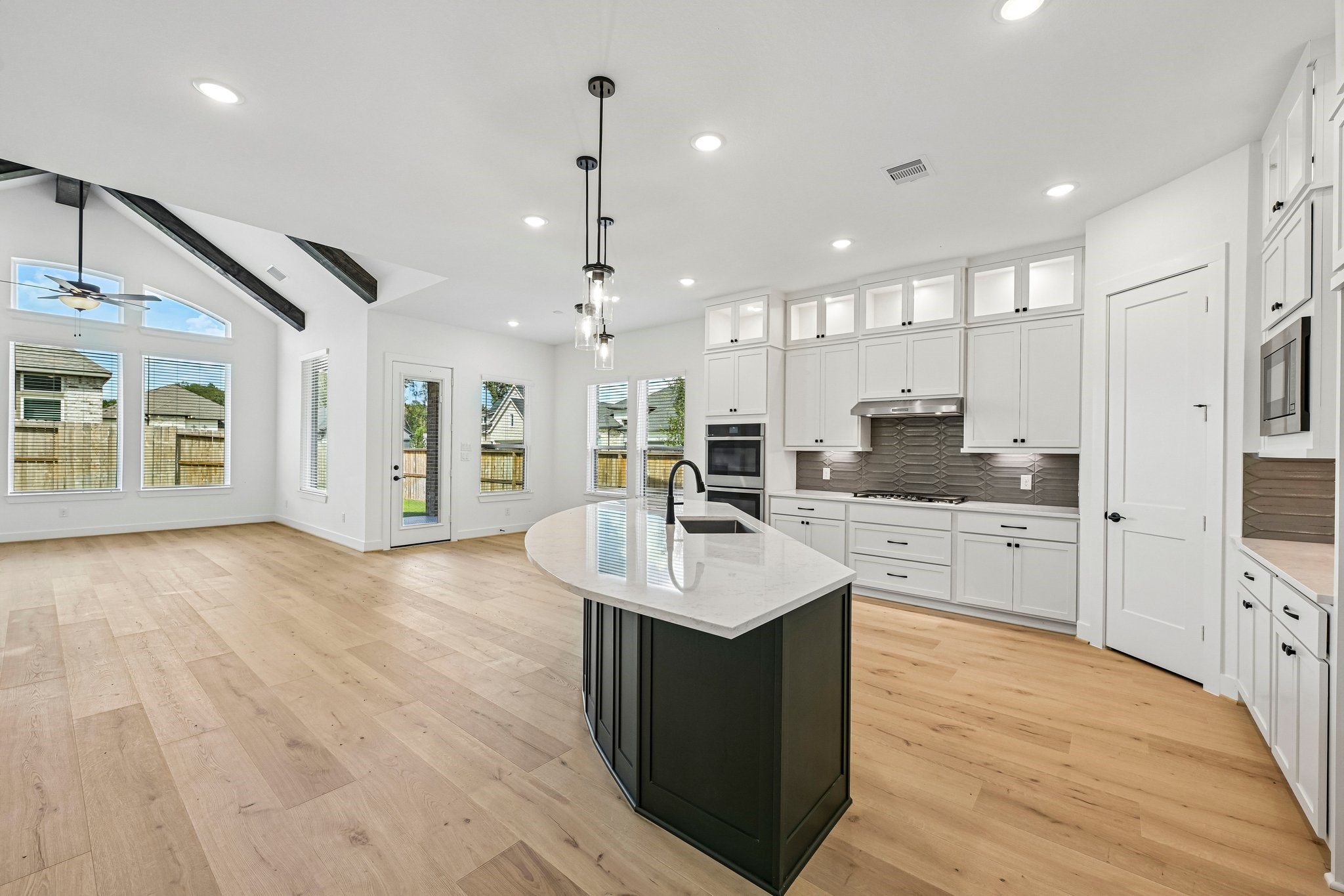 22630 Big Stump Drive Property Photo 8