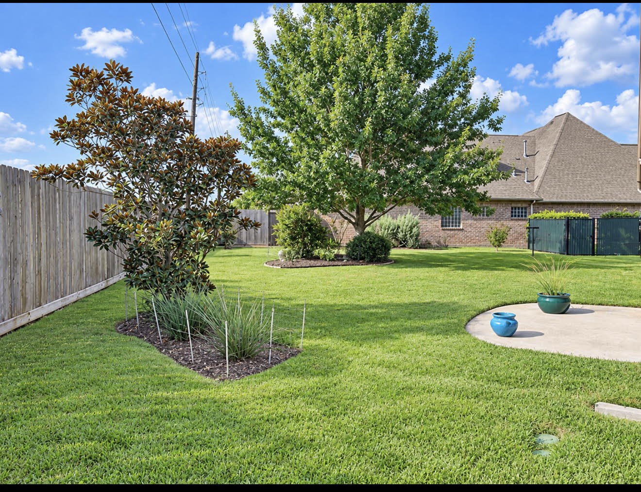 6902 Ladera Lane Property Photo 1