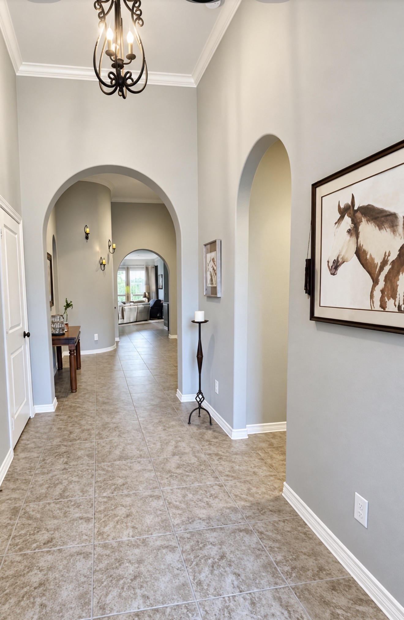 6902 Ladera Lane Property Photo 3