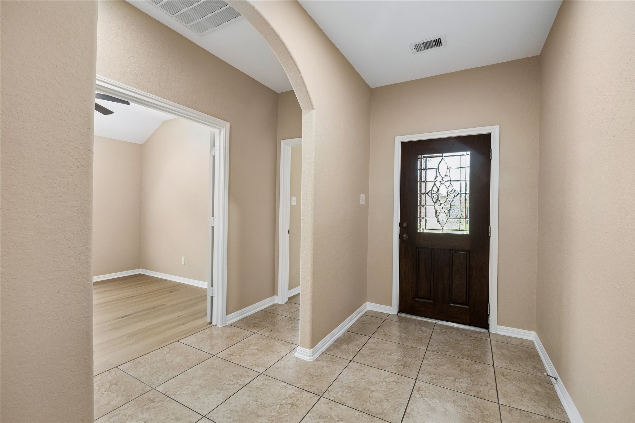 21818 Mount Hunt Drive Property Photo 4