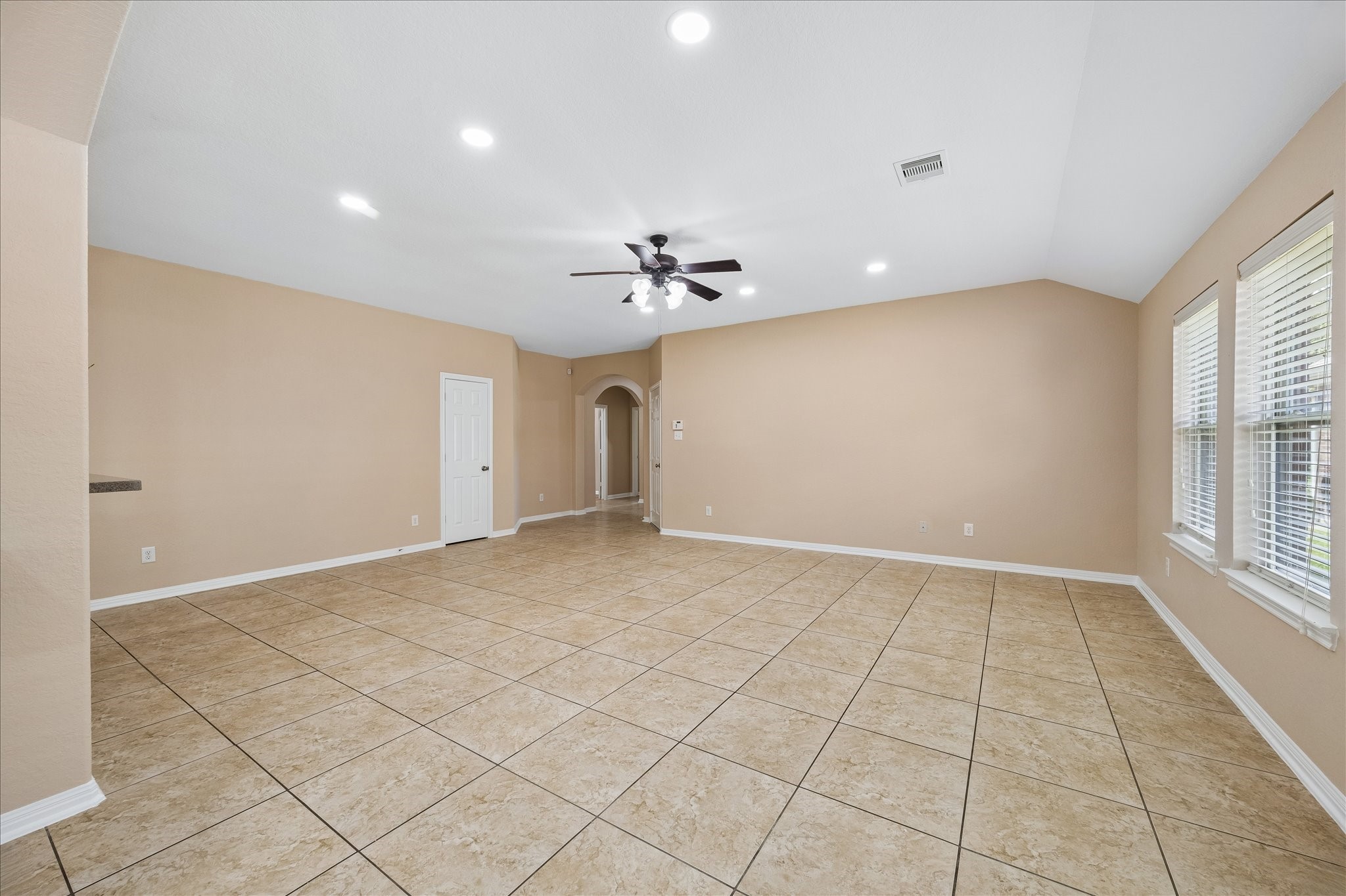 21818 Mount Hunt Drive Property Photo 7