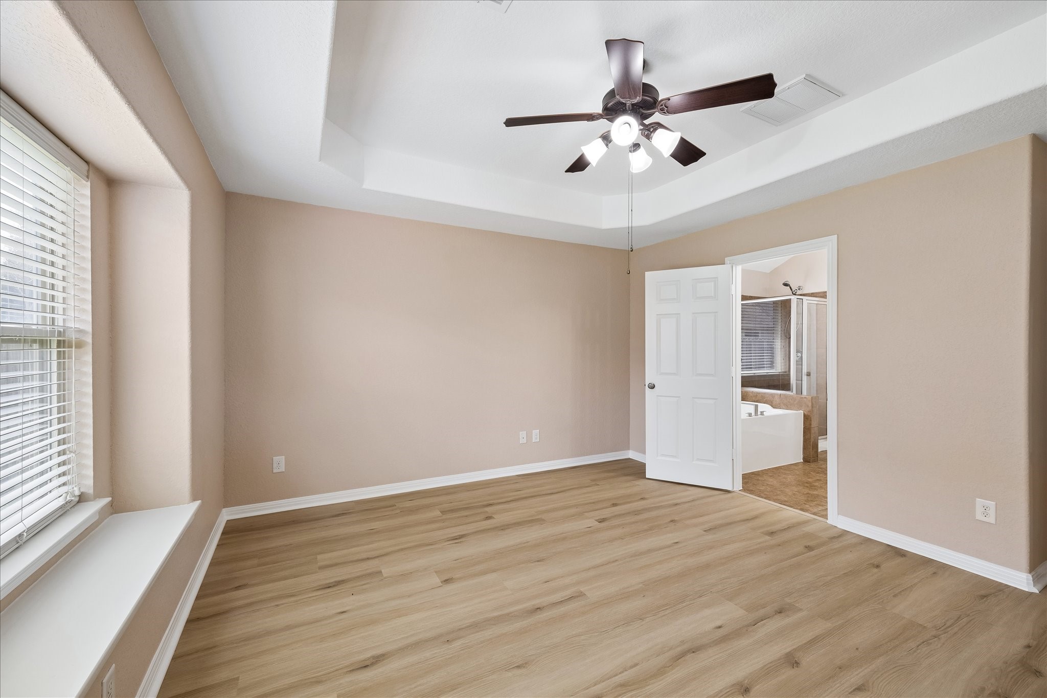 21818 Mount Hunt Drive Property Photo 15