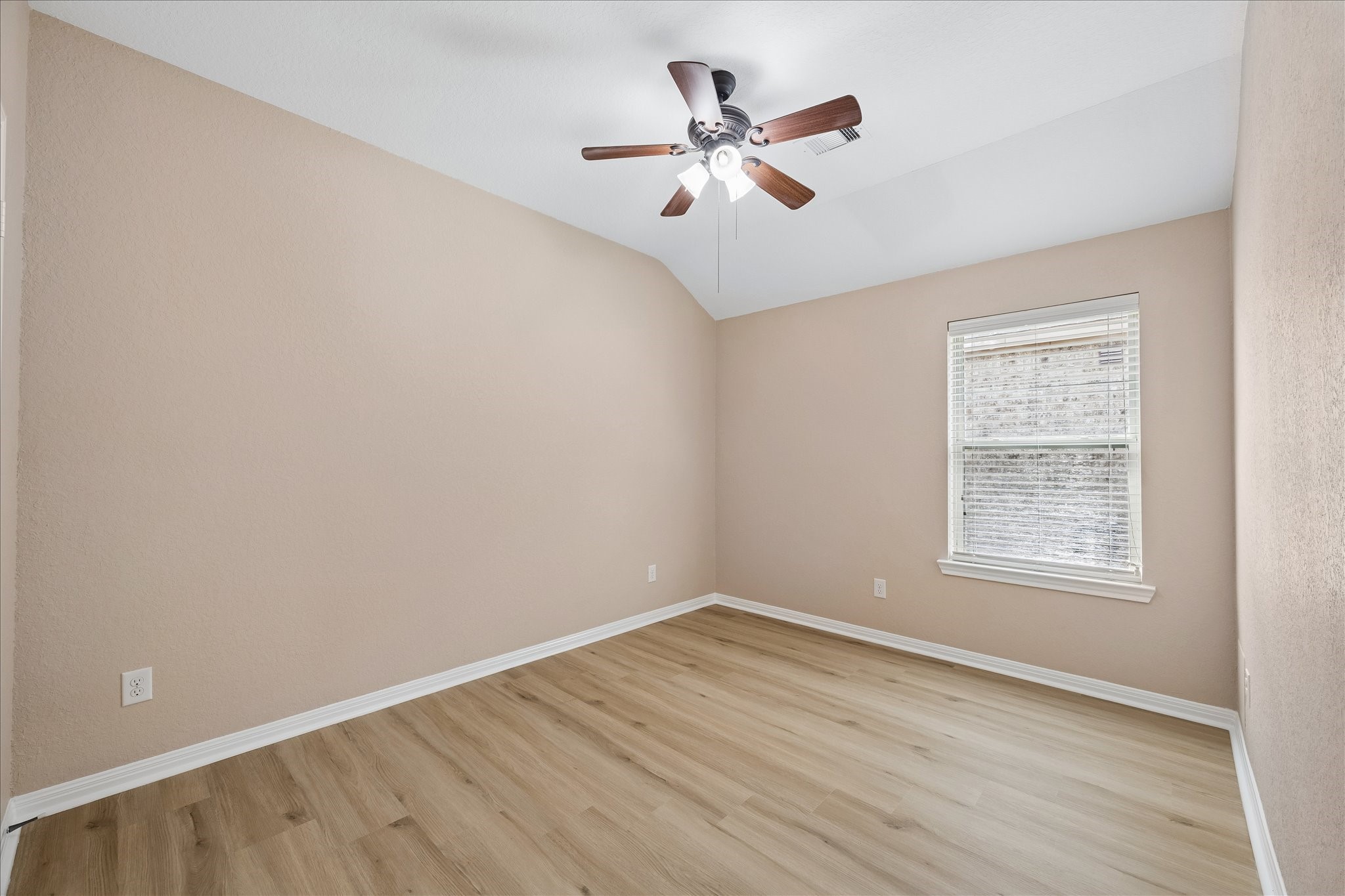 21818 Mount Hunt Drive Property Photo 23
