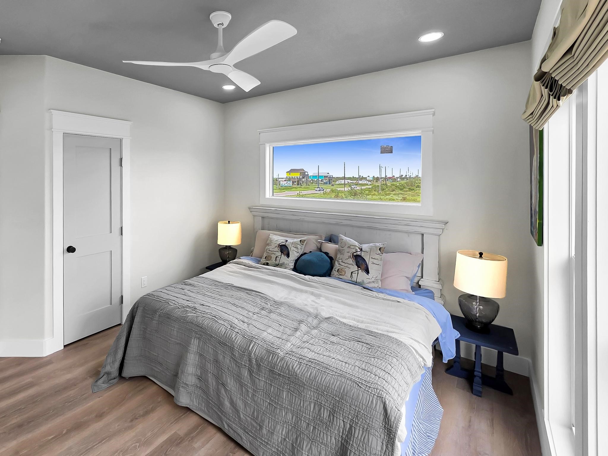 990 Peachtree Property Photo 33