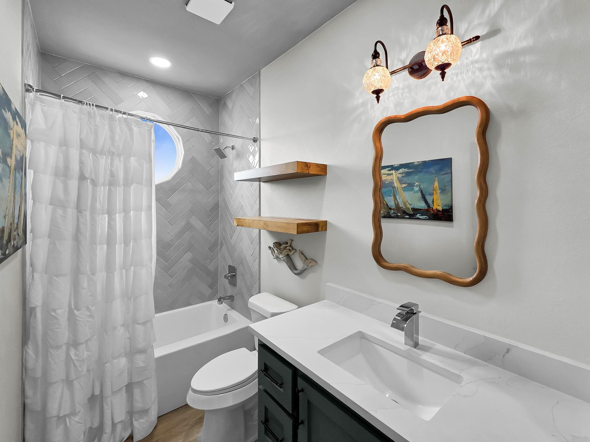 990 Peachtree Property Photo 34