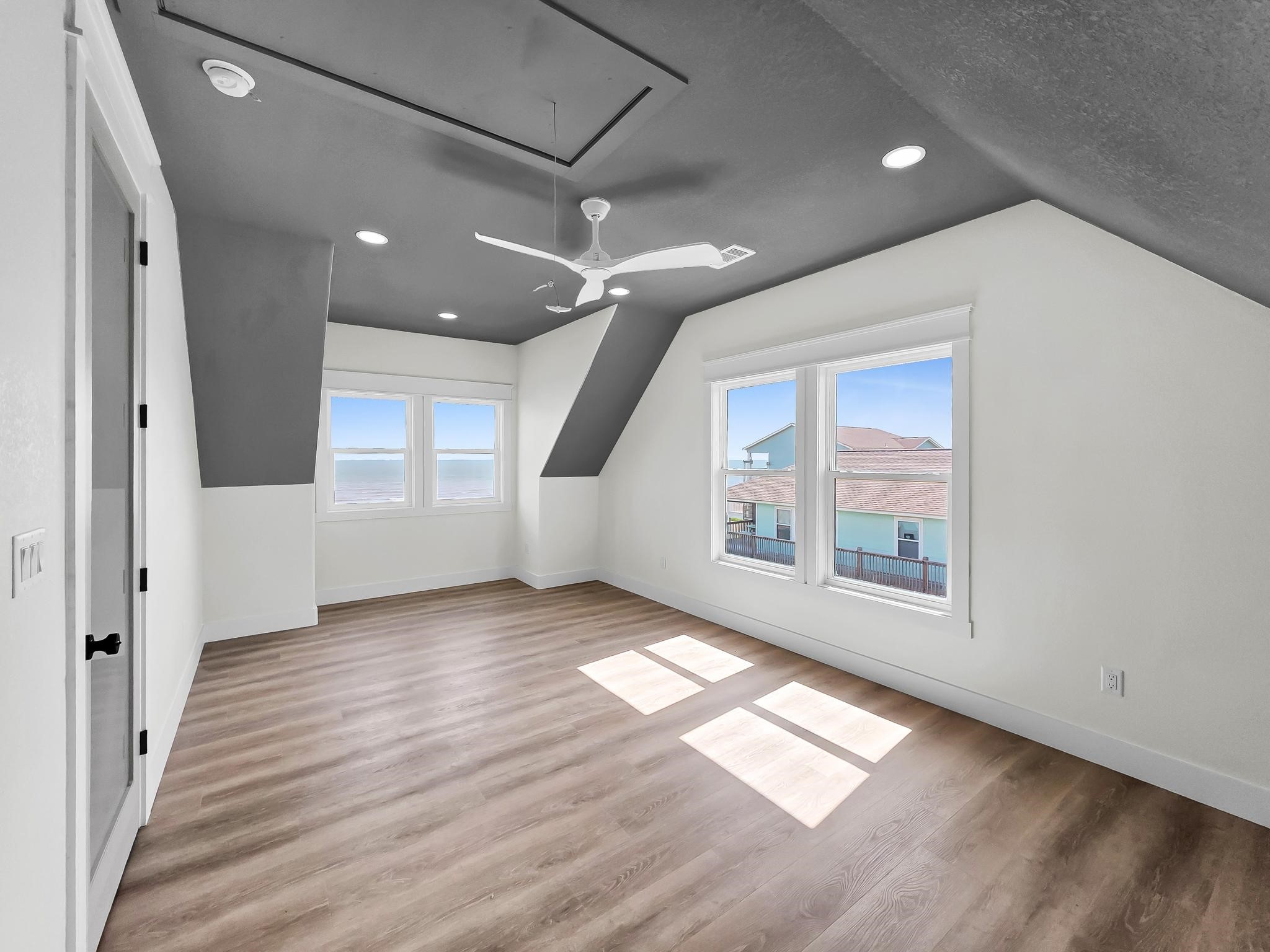 990 Peachtree Property Photo 39