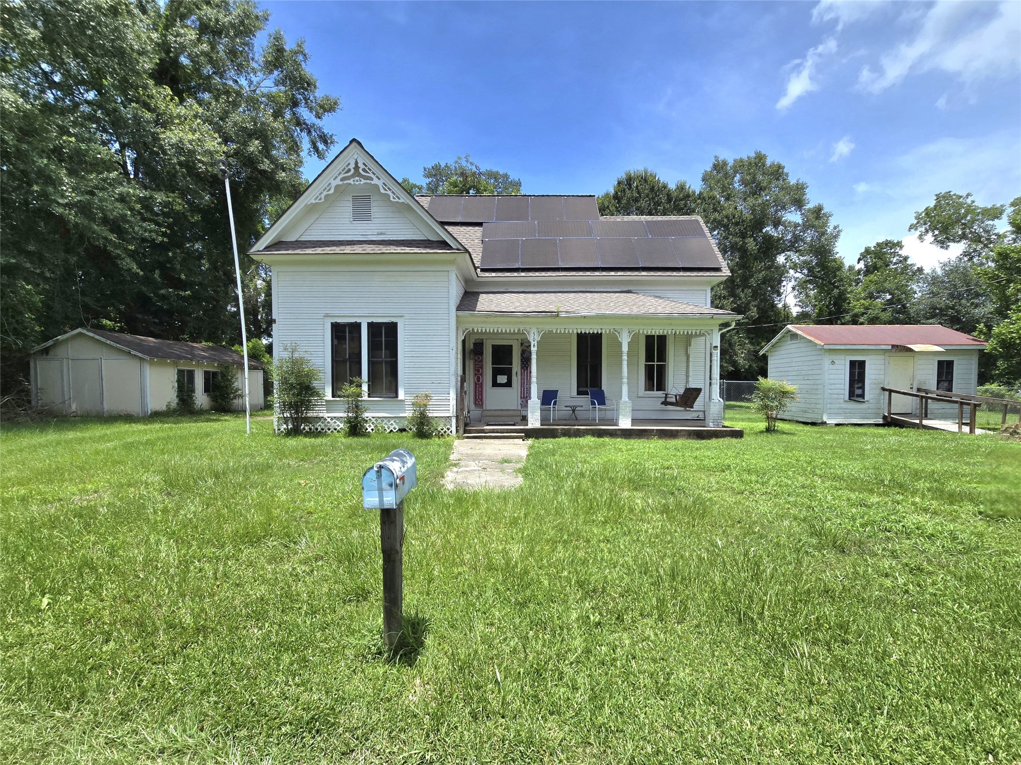 506 W Harris Street Property Photo 1