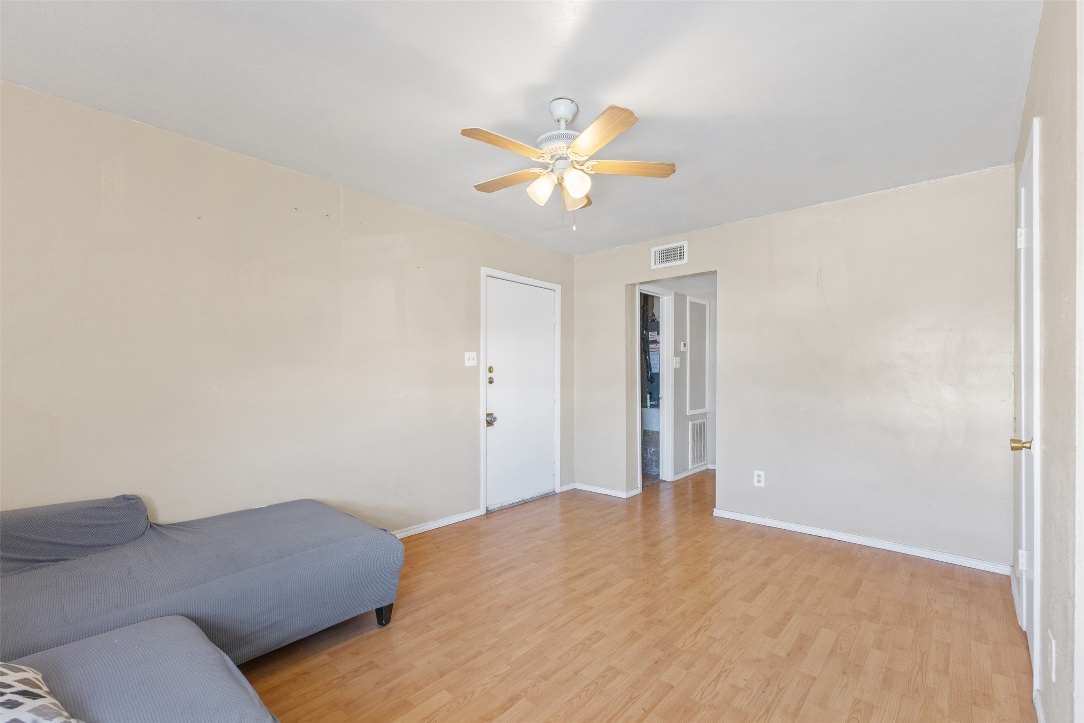 2802 Cypress Bend Circle Property Photo 3