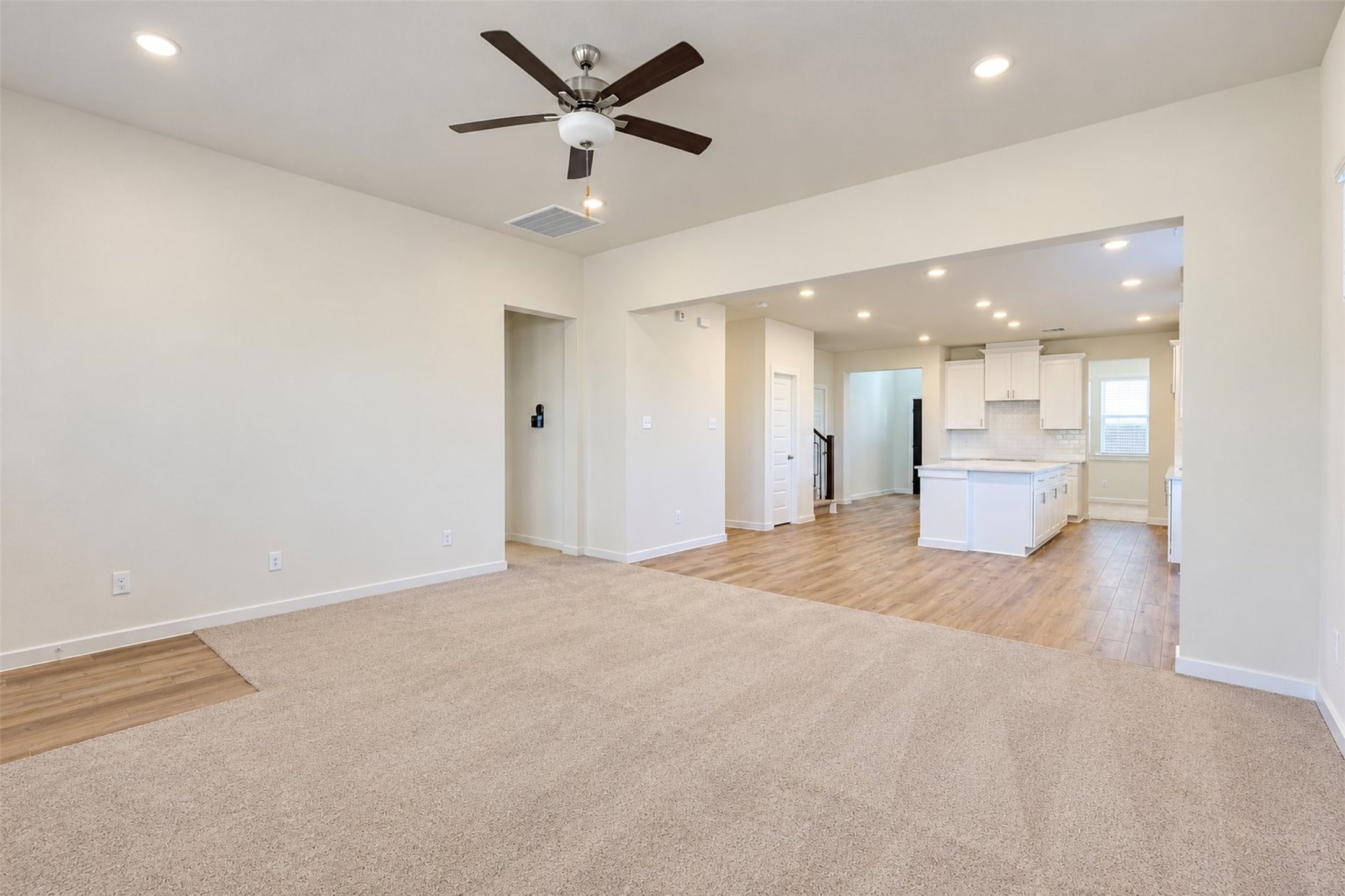 8326 Amethyst Valley Lane Property Photo 13