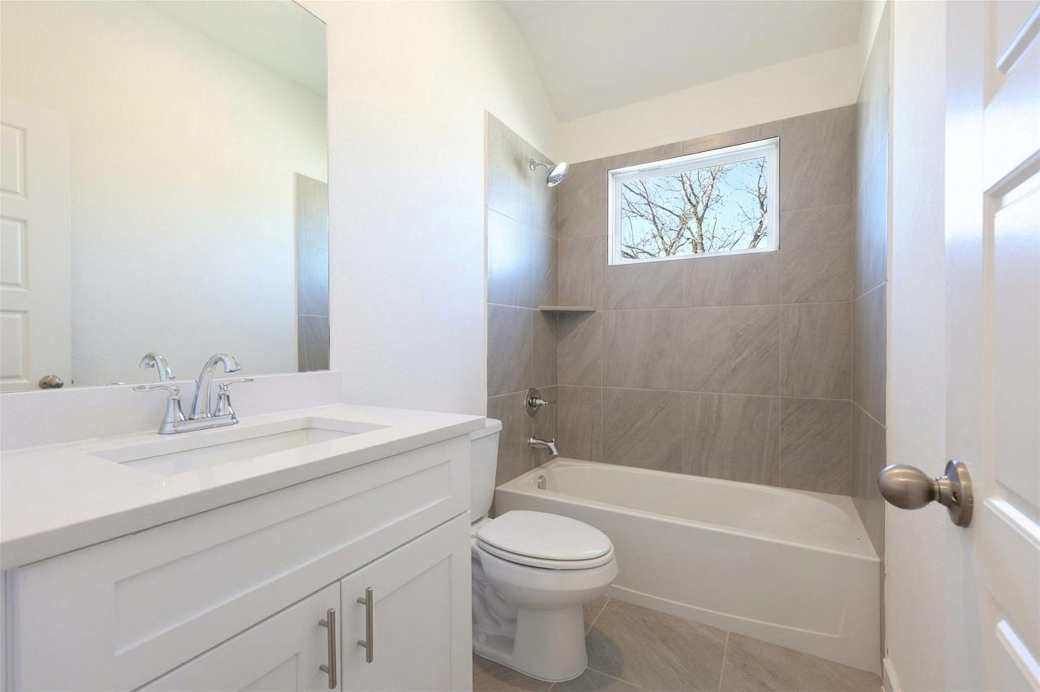 8326 Amethyst Valley Lane Property Photo 33