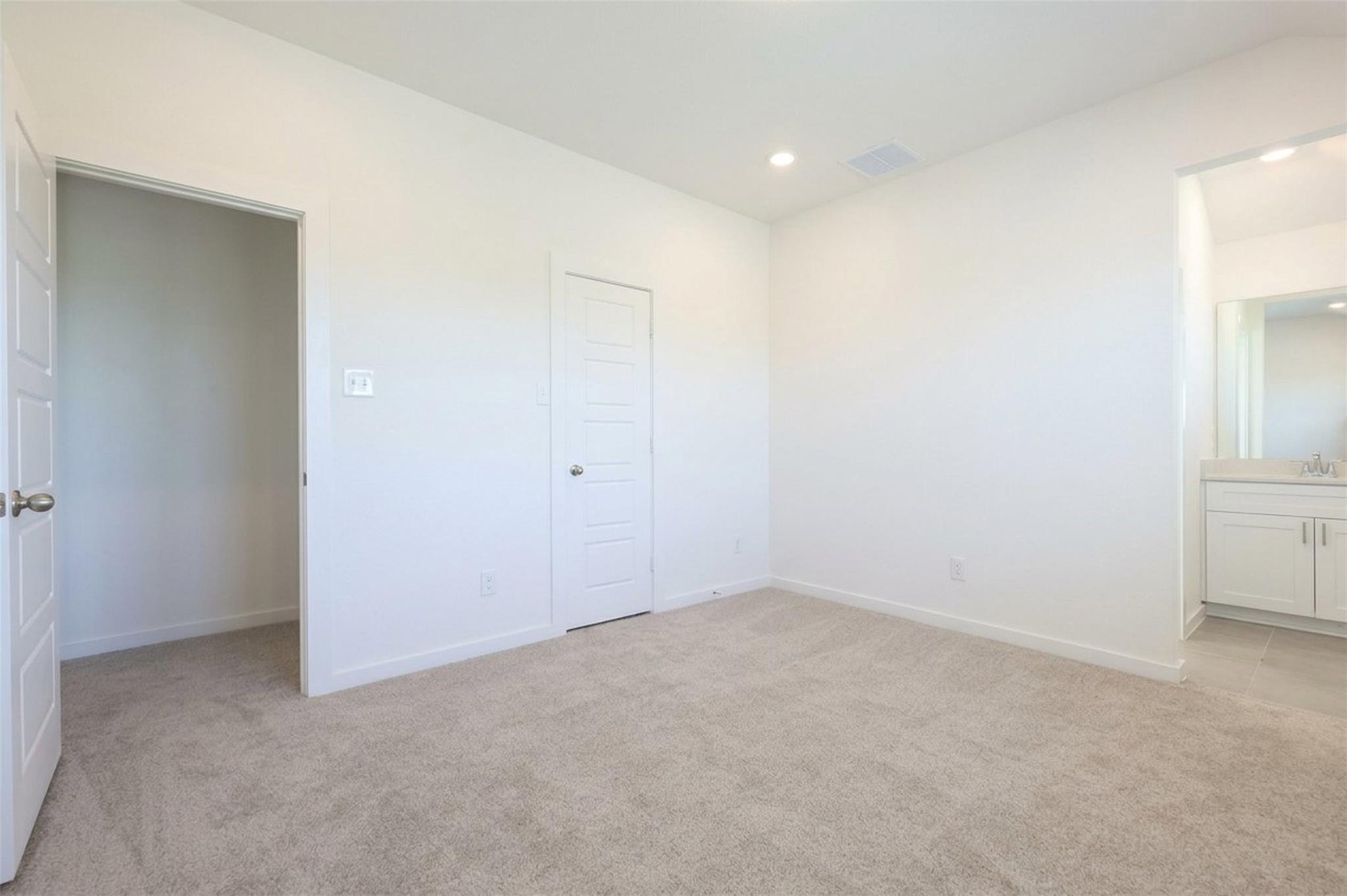 8326 Amethyst Valley Lane Property Photo 35