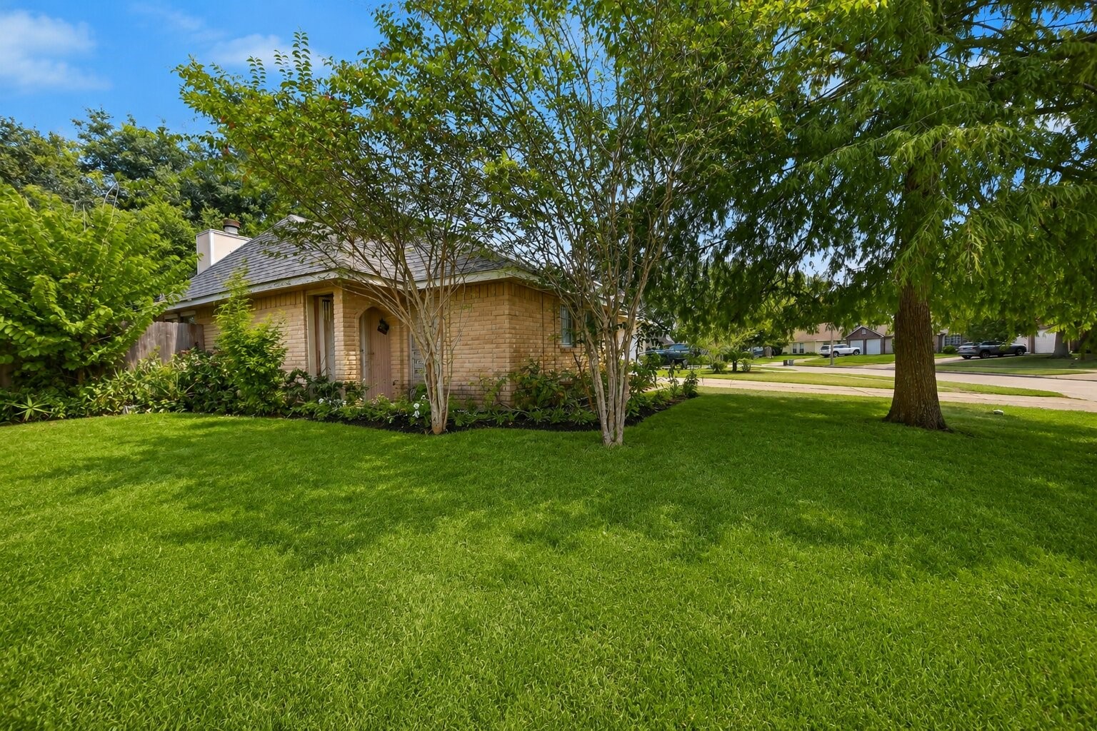 5315 Acorn Court Court Property Photo 4