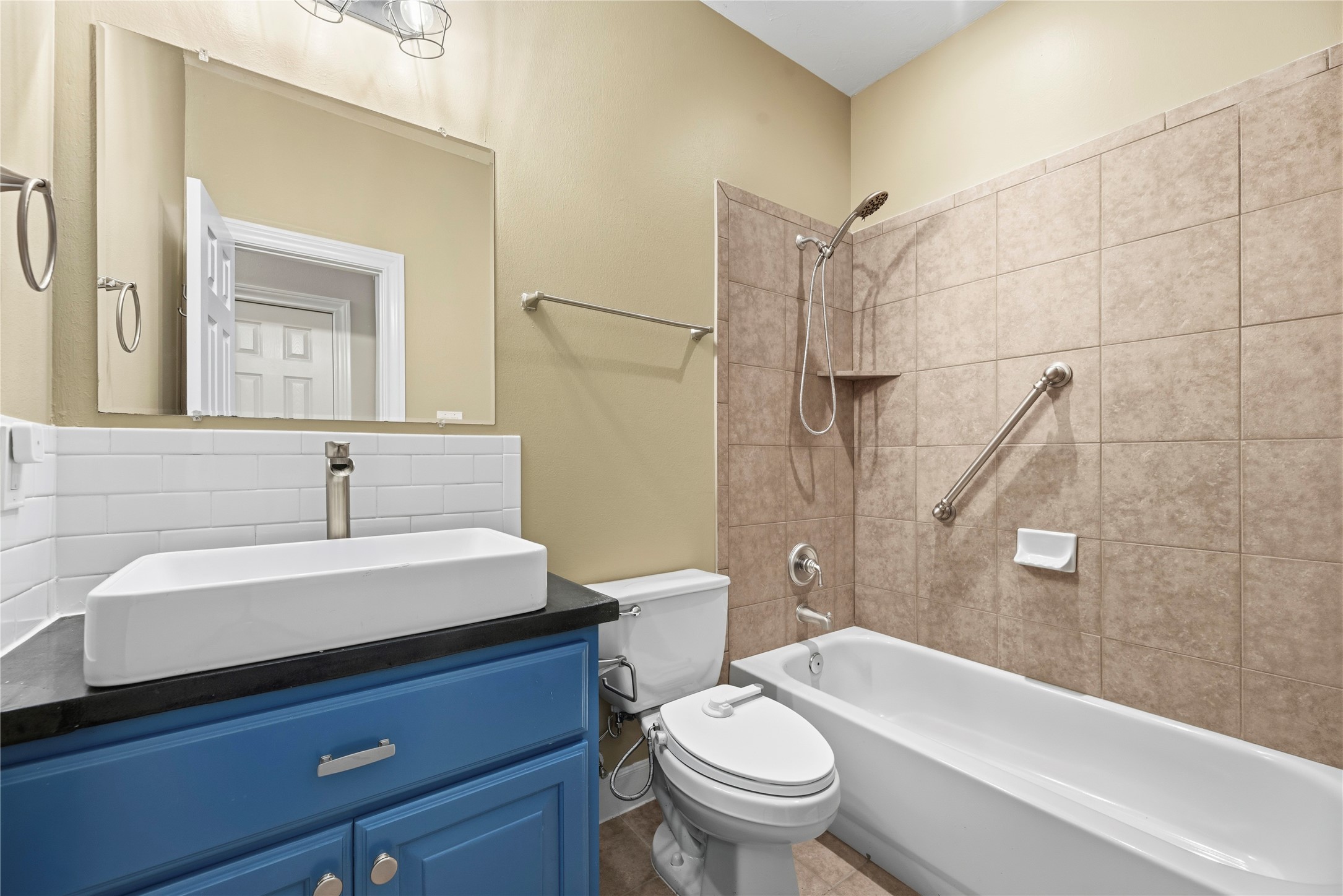 8606 Meadowview Court Property Photo 23