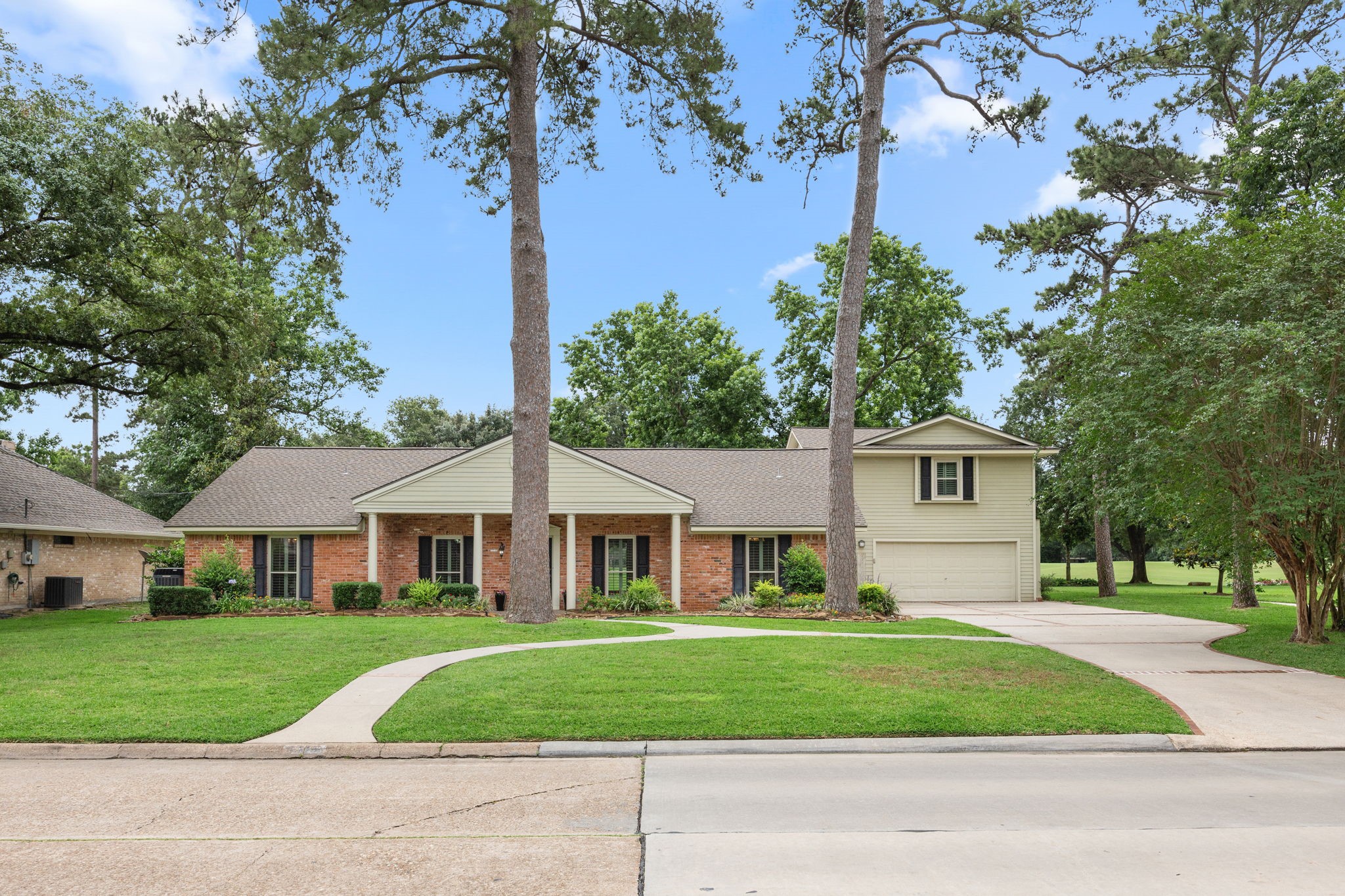 6115 Bermuda Dunes Drive Property Photo 2