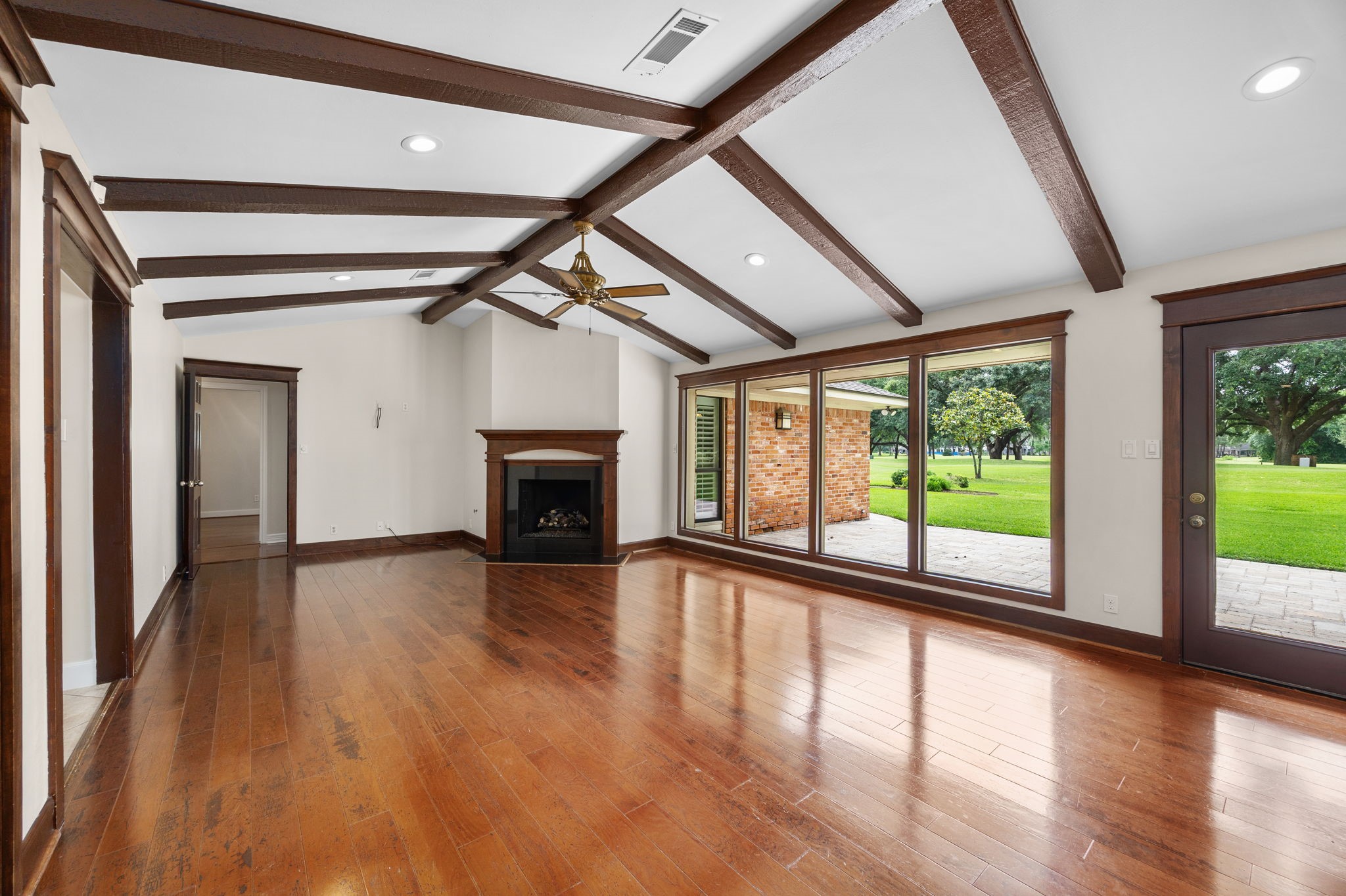 6115 Bermuda Dunes Drive Property Photo 11