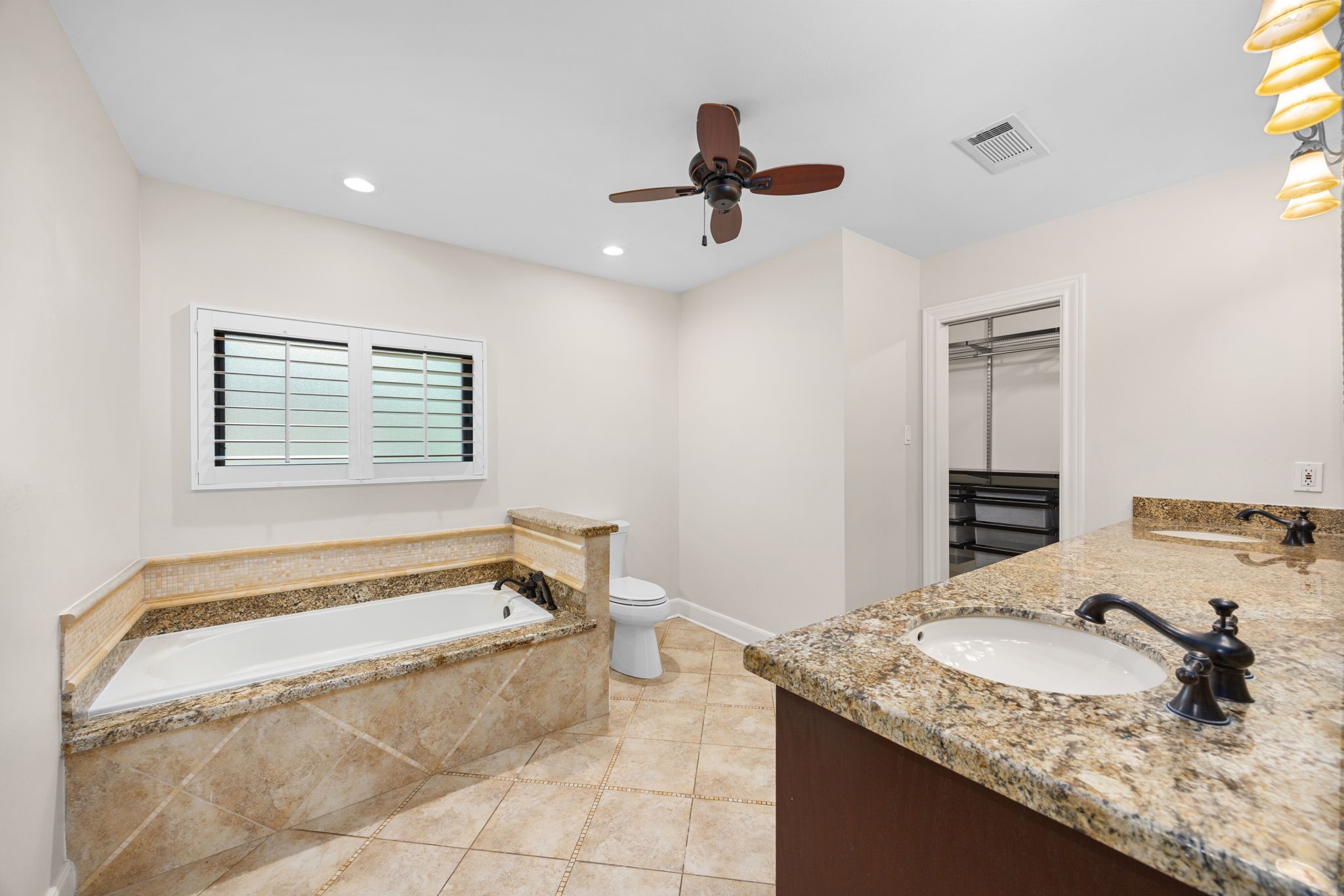 6115 Bermuda Dunes Drive Property Photo 29