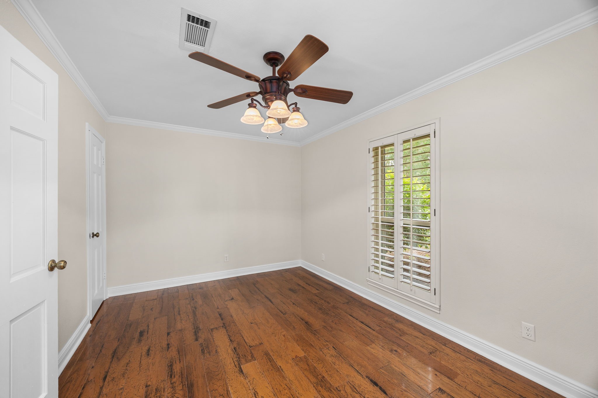 6115 Bermuda Dunes Drive Property Photo 36