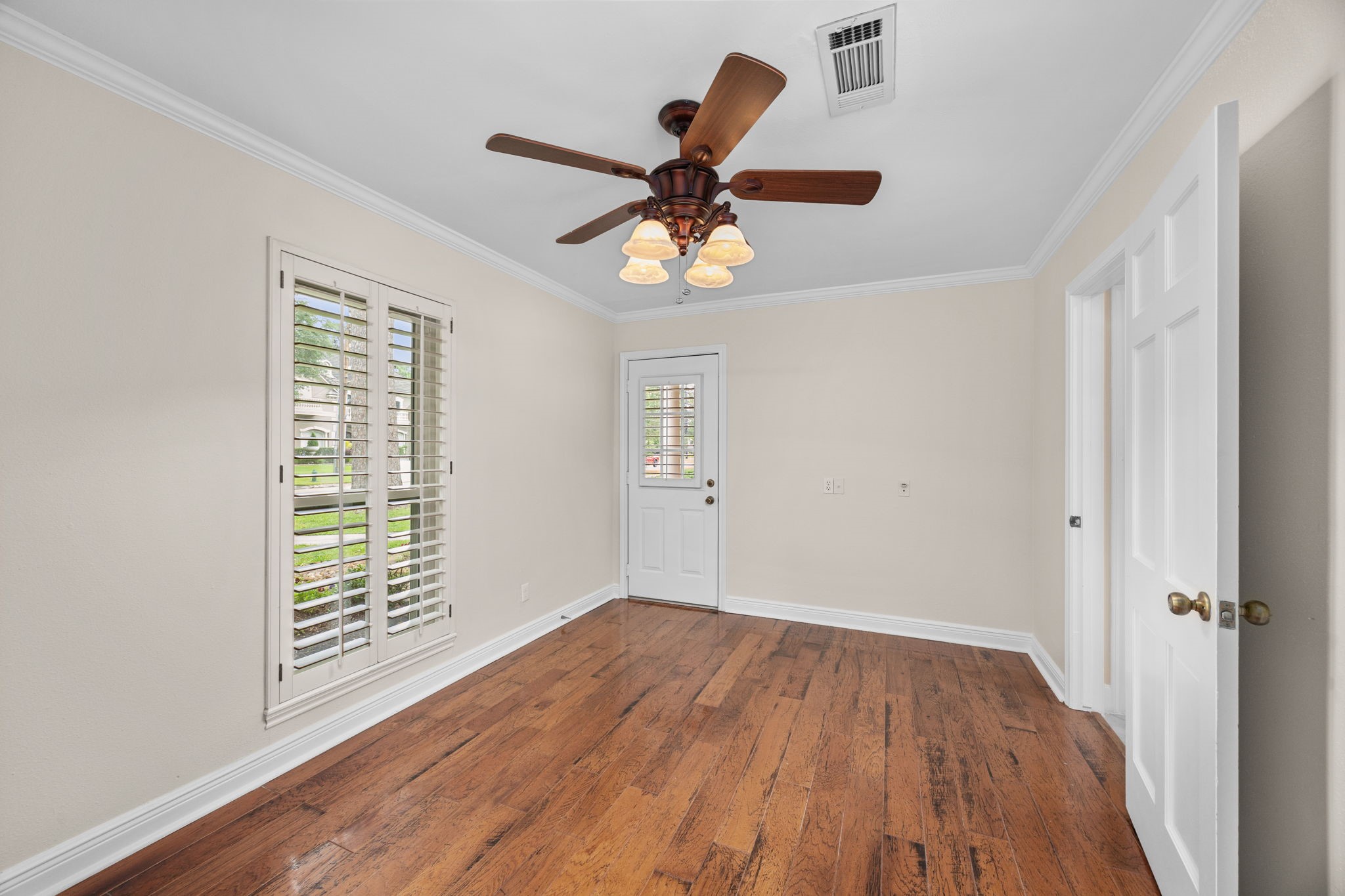 6115 Bermuda Dunes Drive Property Photo 37