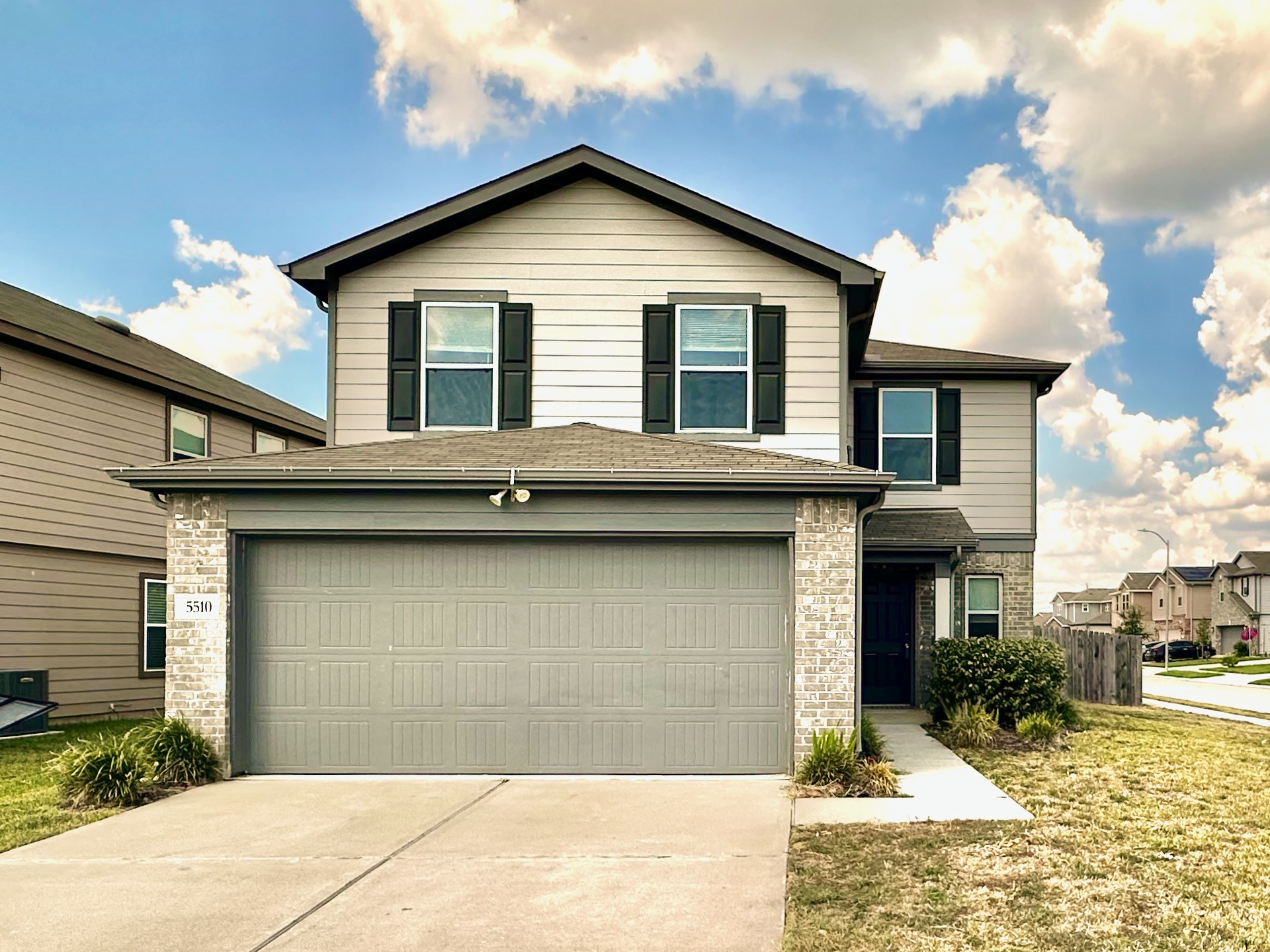 5510 Eagle Sky Boulevard Property Photo 1