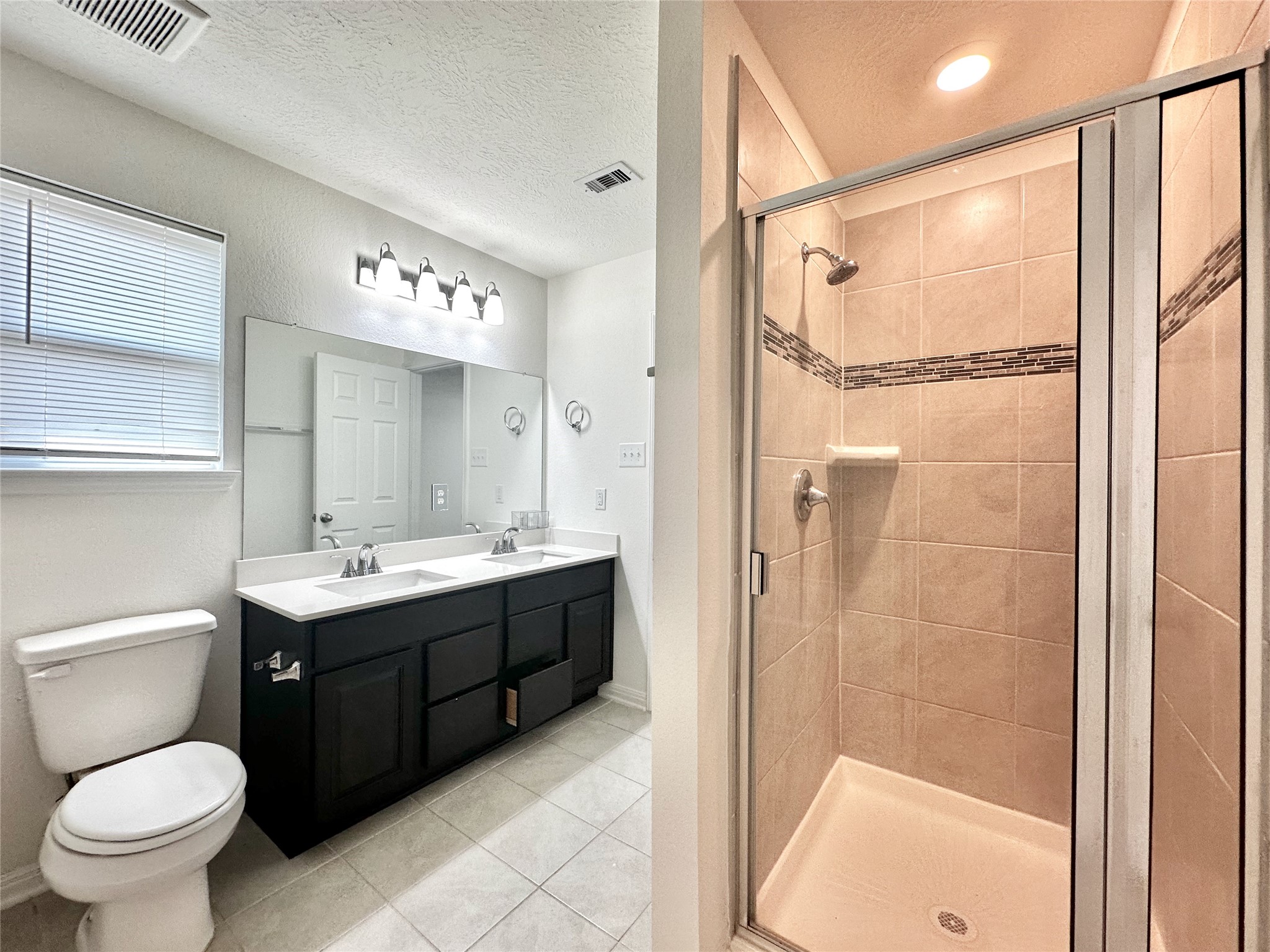 5510 Eagle Sky Boulevard Property Photo 19