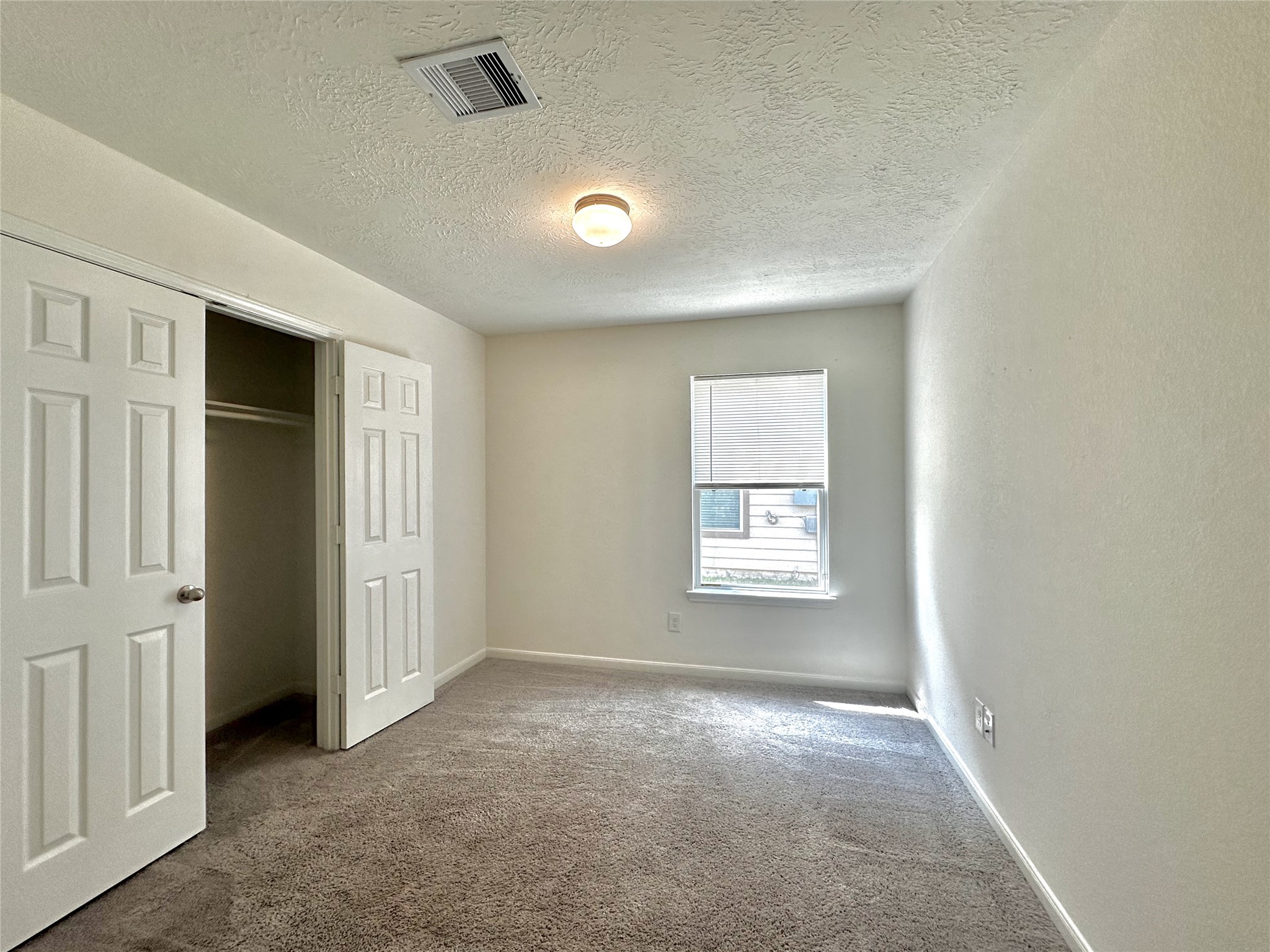 5510 Eagle Sky Boulevard Property Photo 20