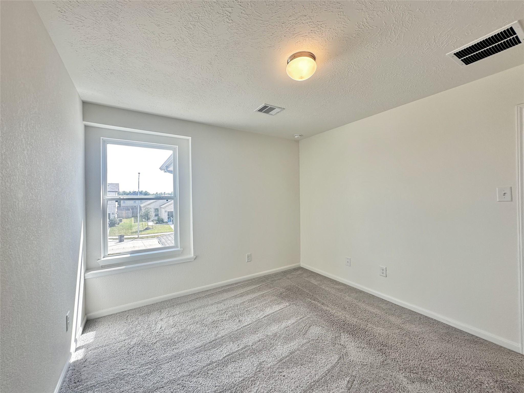 5510 Eagle Sky Boulevard Property Photo 24
