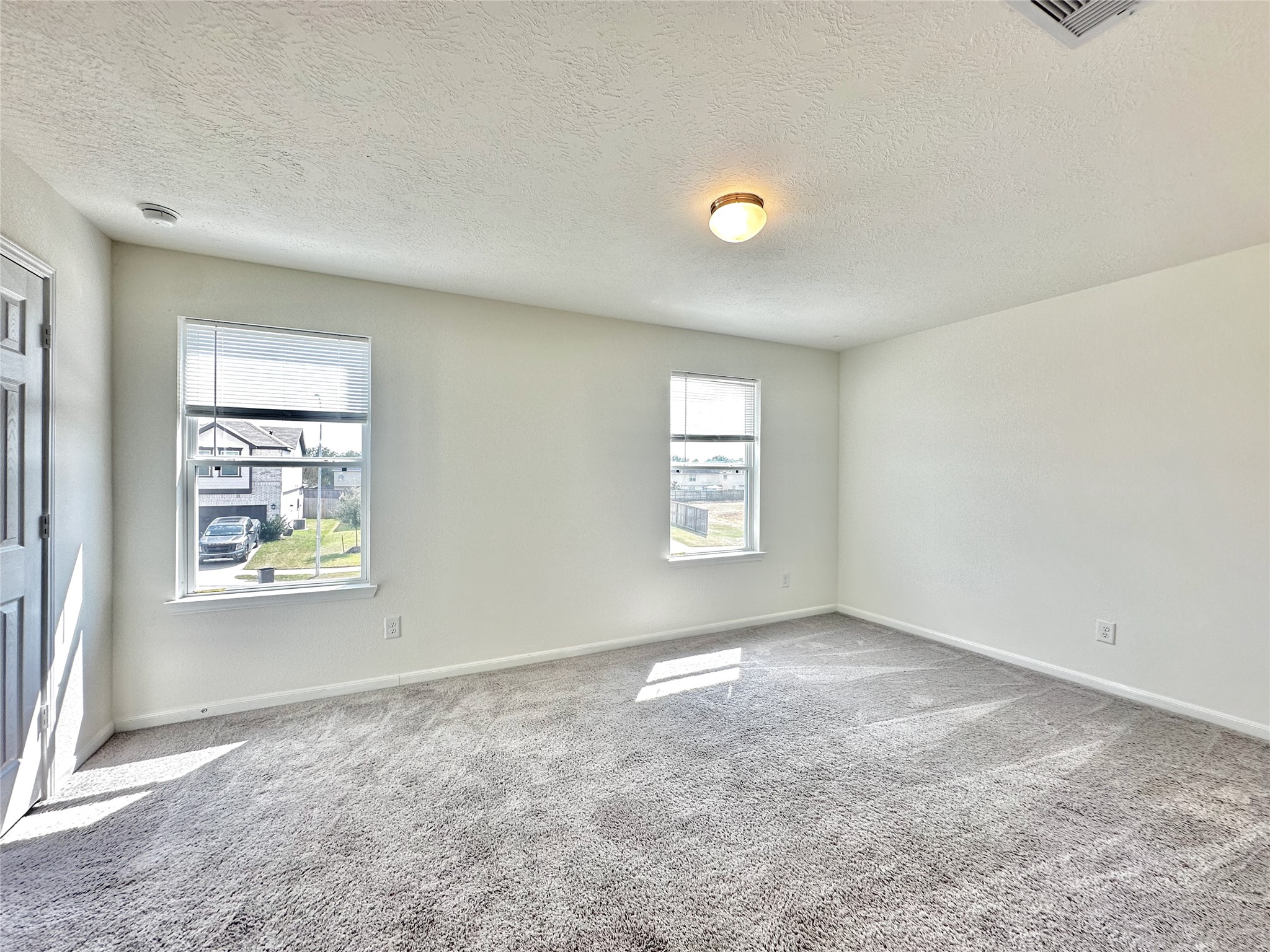 5510 Eagle Sky Boulevard Property Photo 25
