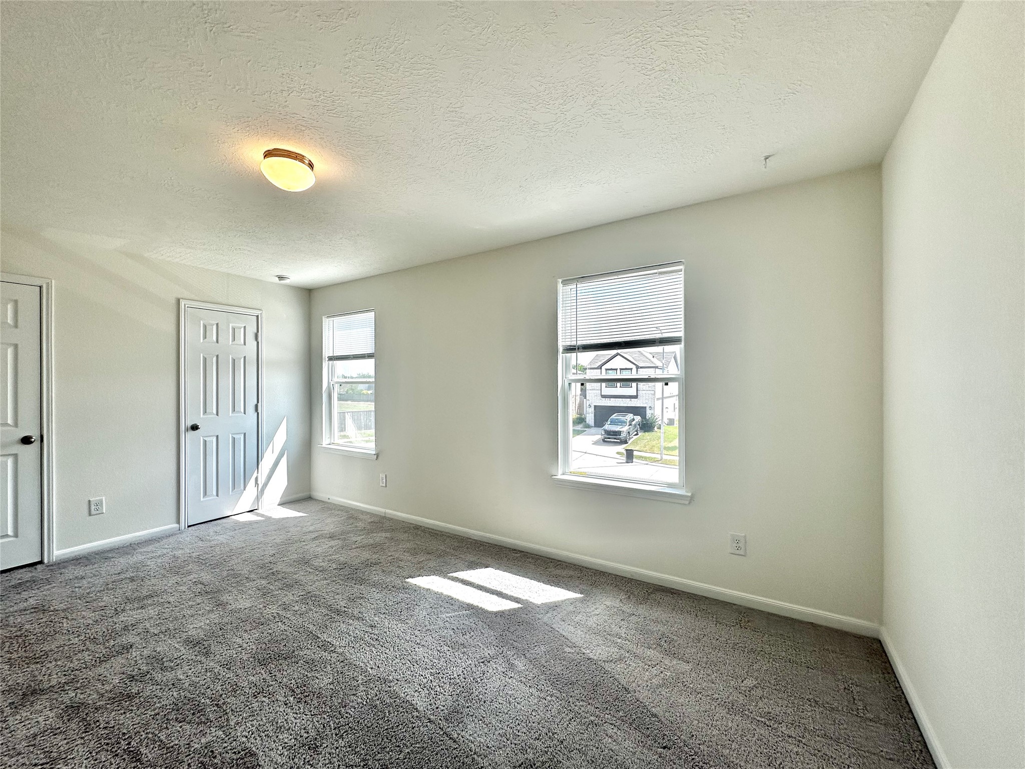 5510 Eagle Sky Boulevard Property Photo 27