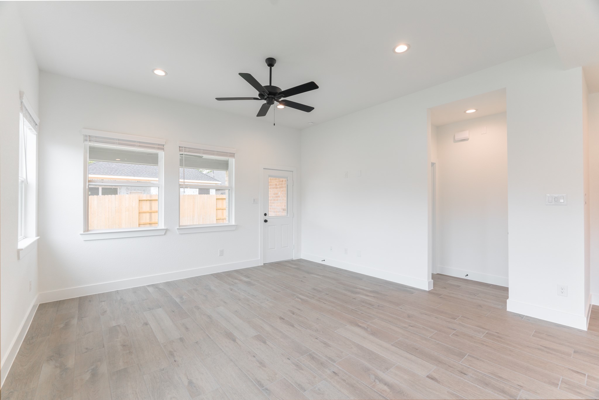 10528 Wild Rice Property Photo 12